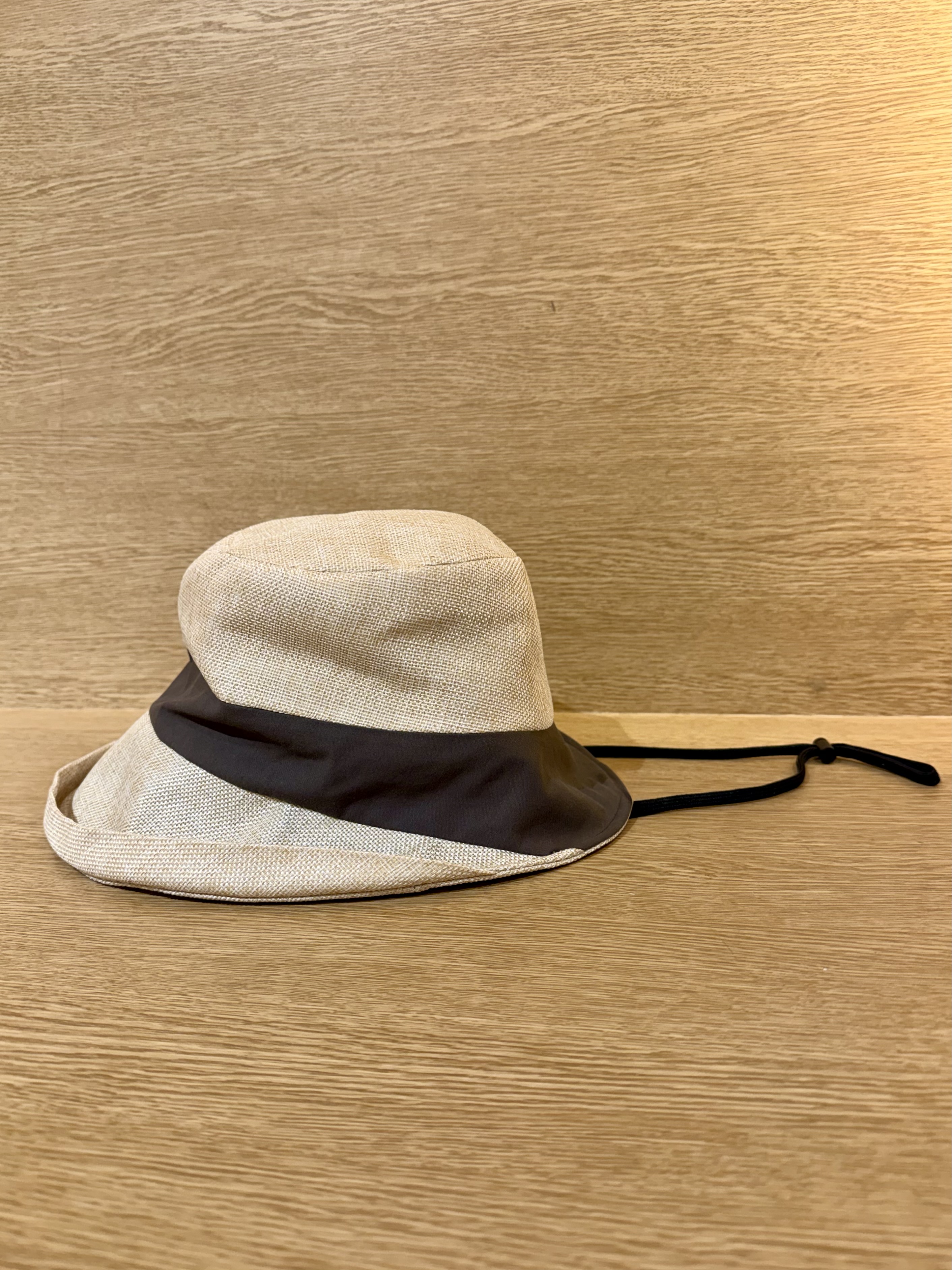みーさんの「grove｜【2点SET】着るだけで完成、透かし編みニットビスチェ&times;ブラウス」を使ったコーディネート