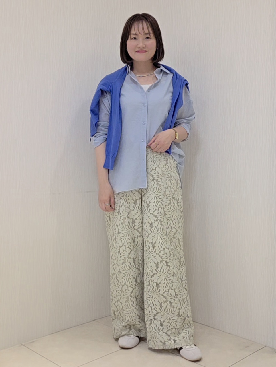 naokoさんの「UNTITLED｜◆【2WAY/マシンウォッシャブル】カシュクールデザインシャツ」を使ったコーディネート