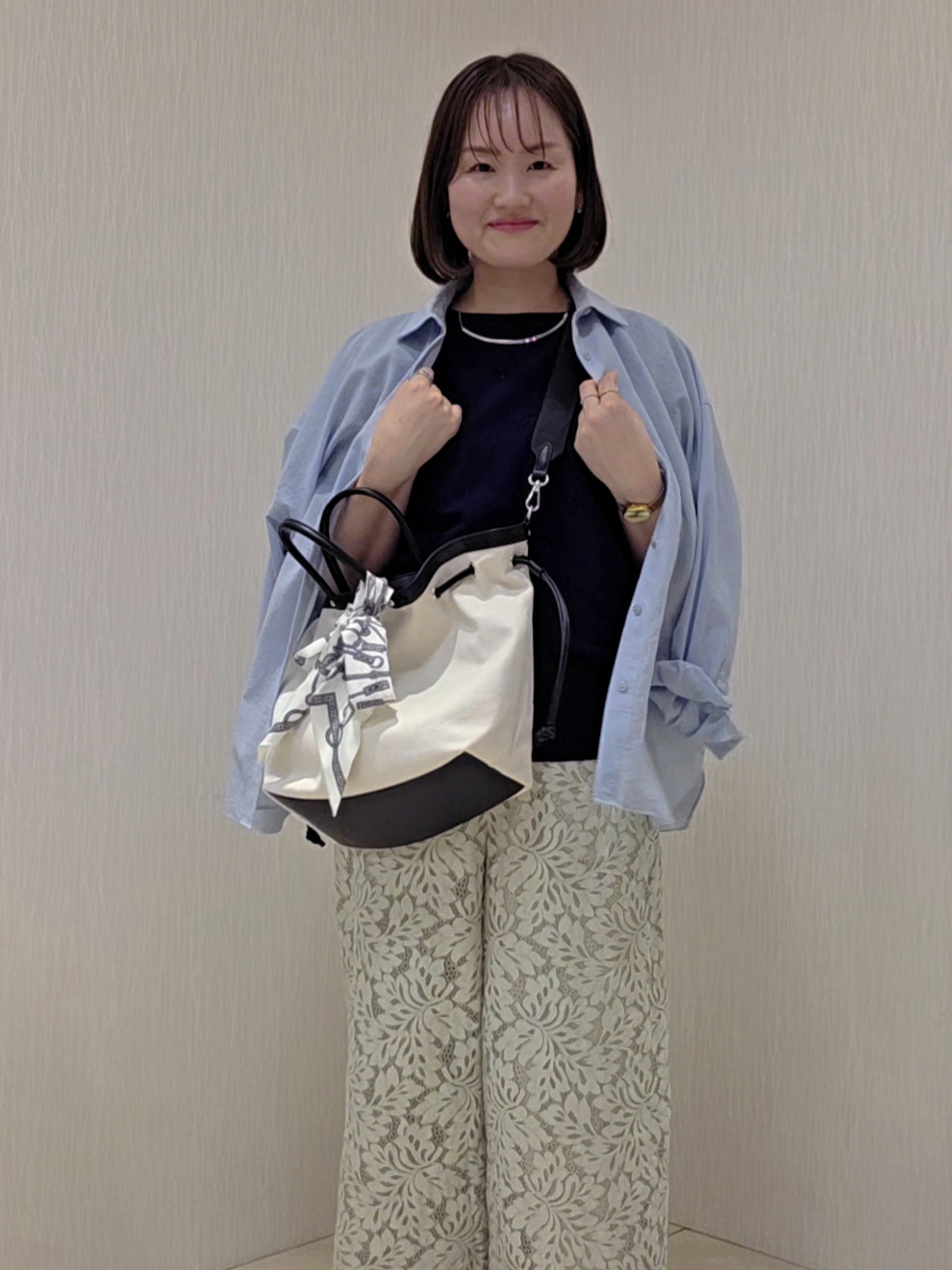 naokoさんの「UNTITLED｜◆【2WAY/マシンウォッシャブル】カシュクールデザインシャツ」を使ったコーディネート