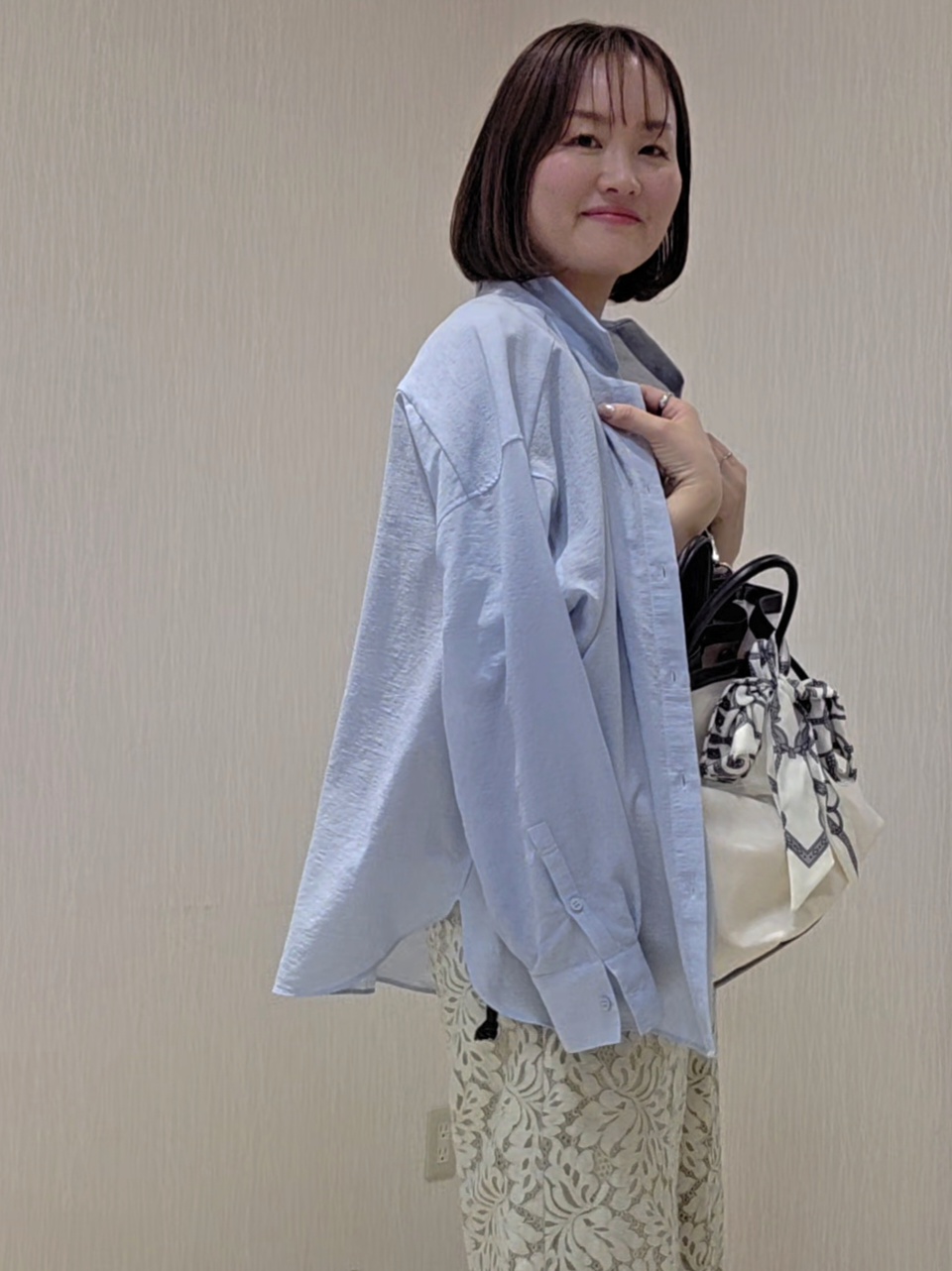naokoさんの「UNTITLED｜◆【2WAY/マシンウォッシャブル】カシュクールデザインシャツ」を使ったコーディネート