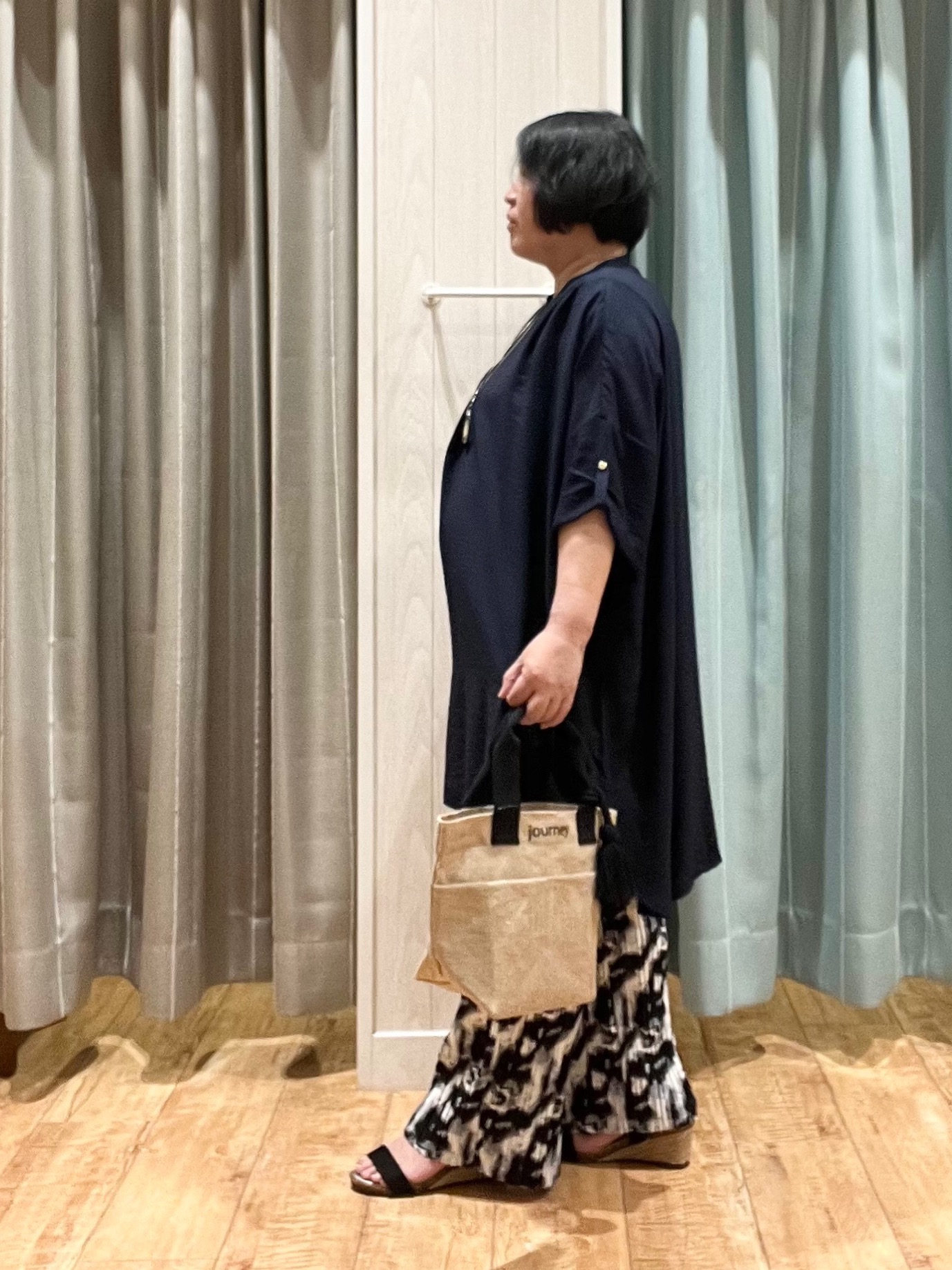 あやさんの「SHOO･LA･RUE｜【S-LL/洗濯機可】気になる体型すっぽり隠す スキッパードルマンチュニック」を使ったコーディネート