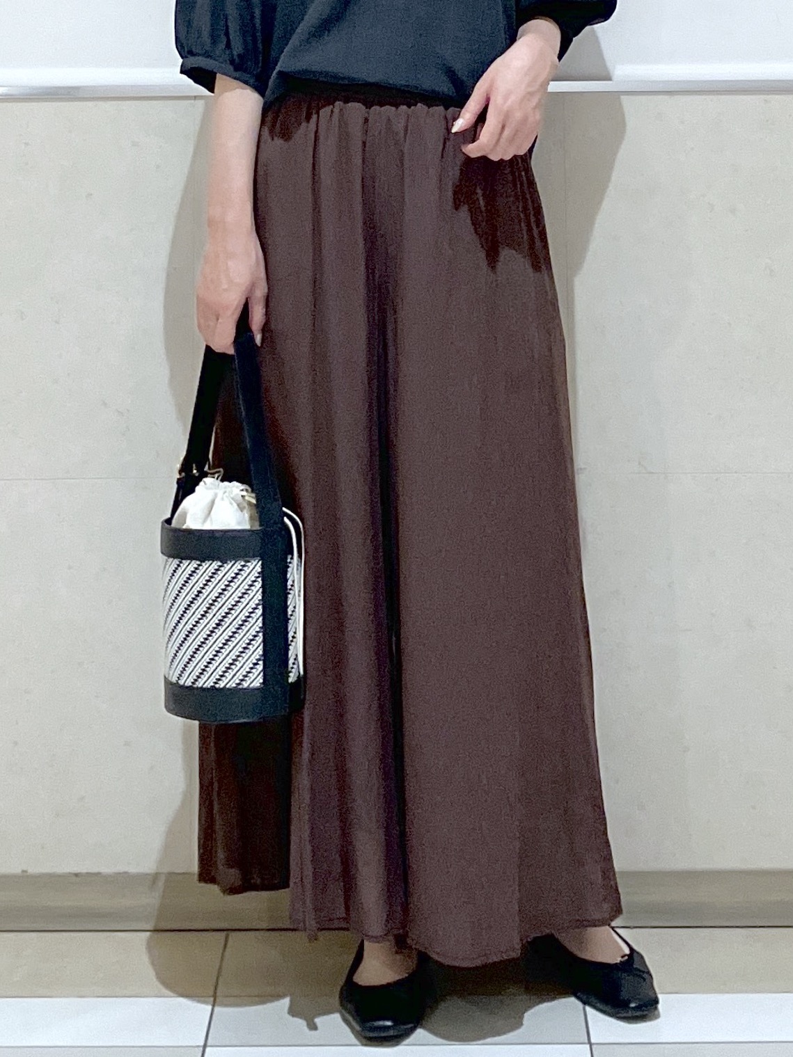 eriko さんの「Dessin｜【洗える】スキッパーライトブラウス」を使ったコーディネート