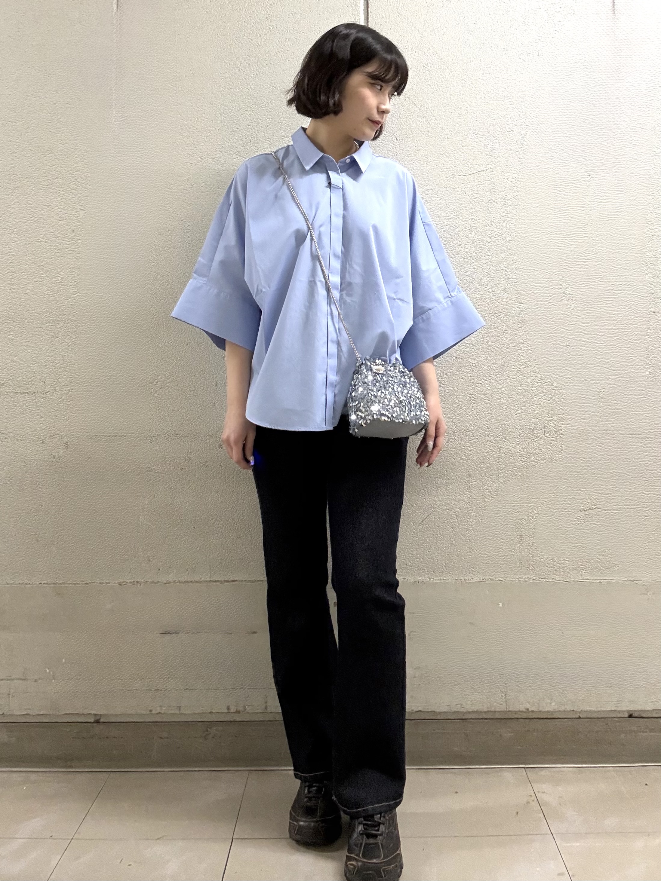 Itoさんの「OPAQUE.CLIP｜【接触冷感】ハーフスリーブシャツ《洗濯機OK／防シワ加工》」を使ったコーディネート