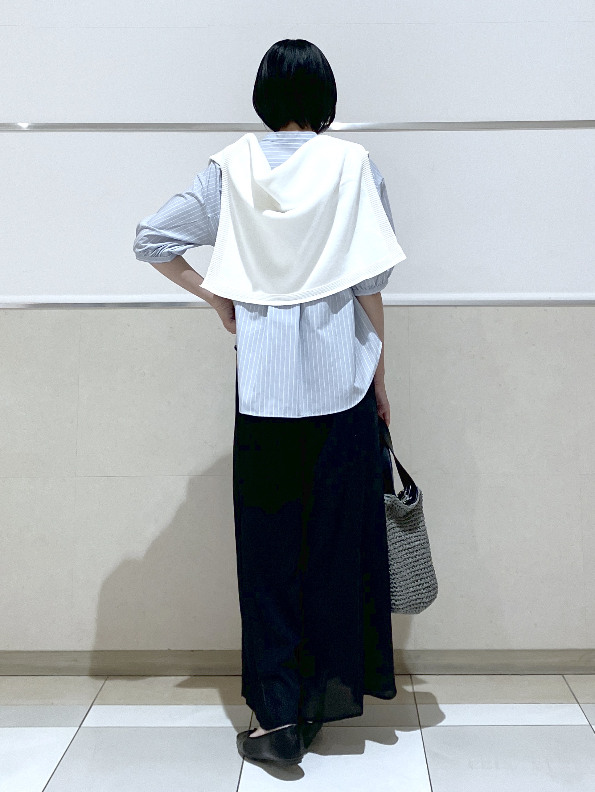 eriko さんの「Dessin｜【着映え/洗える】フロントフリル五分袖ブラウス」を使ったコーディネート