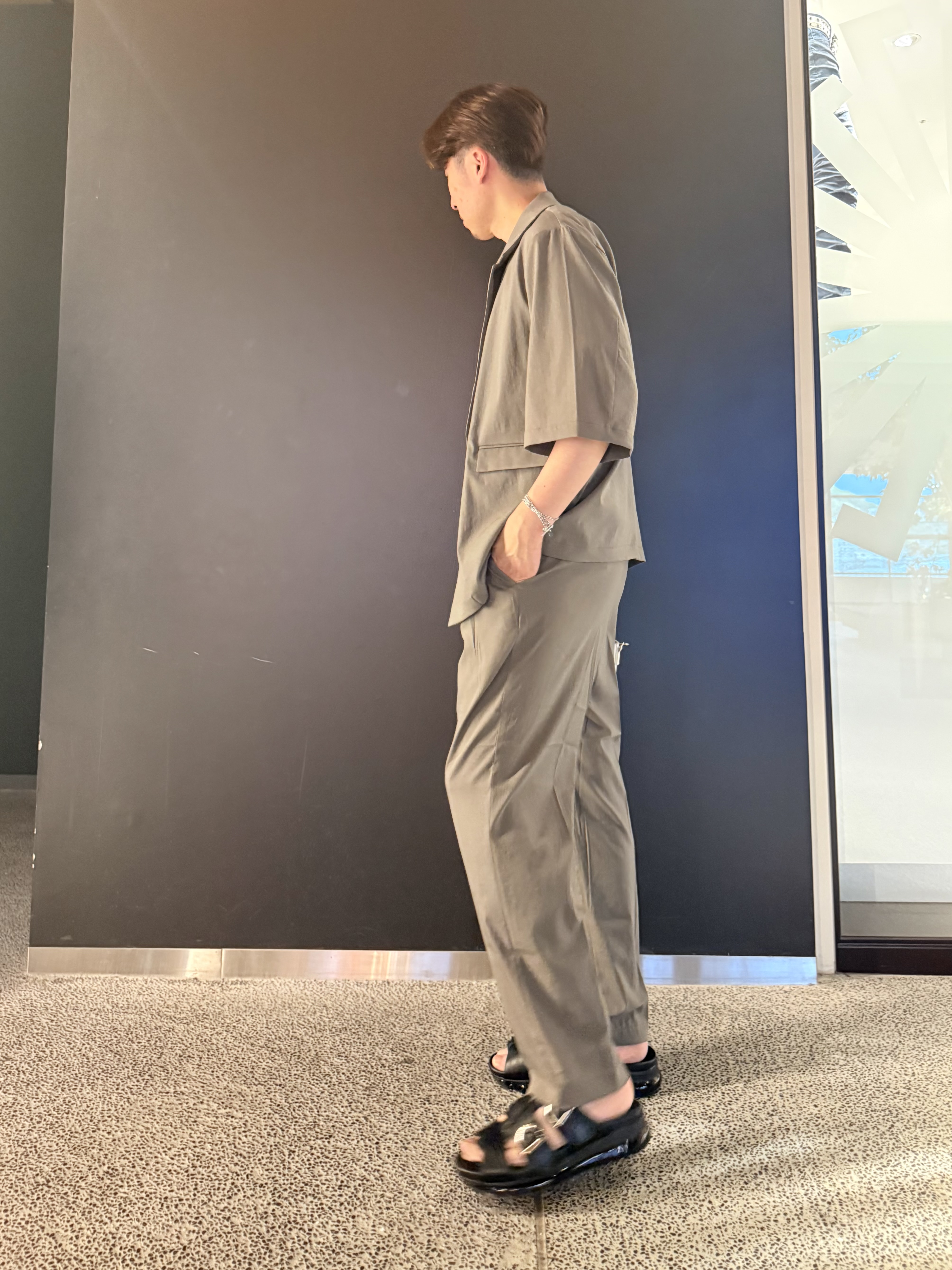 HARUさんの「tk.TAKEO KIKUCHI｜【接触冷感／UVCUT／セットアップ対応可】COOL PLAY5部袖ジャケット」を使ったコーディネート