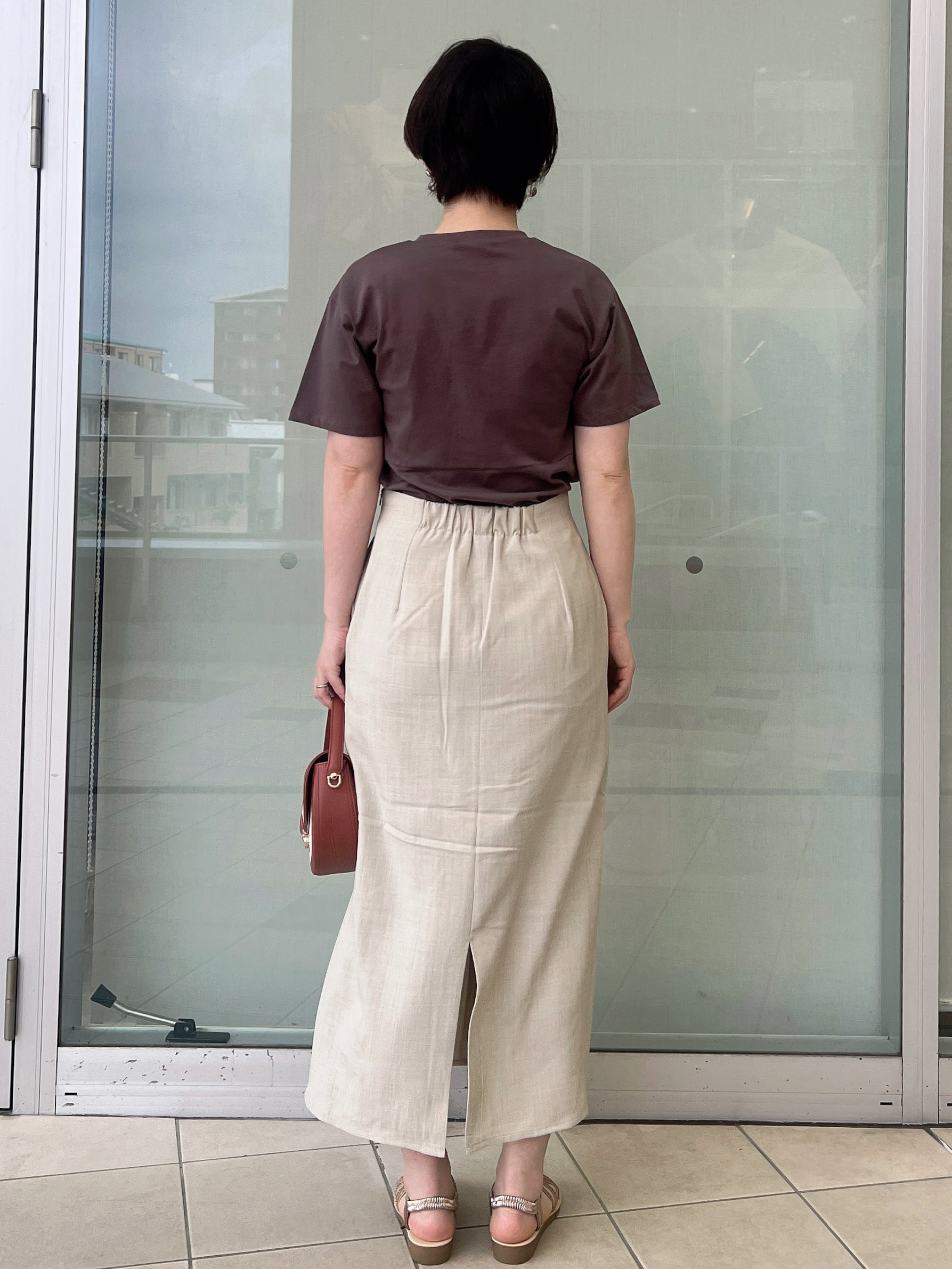 yo-koさんの「OPAQUE.CLIP｜【接触冷感】アシメフリルドッキングカットソー《洗濯機OK》」を使ったコーディネート