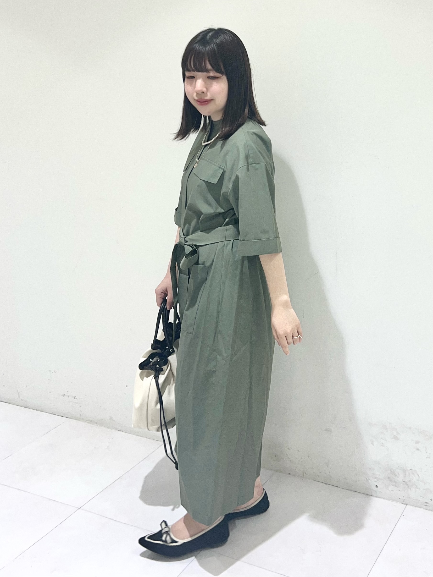 Mitsukiさんの「UNTITLED｜◆【洗える/前開きボタン】シャンブレーシャツワンピース」を使ったコーディネート