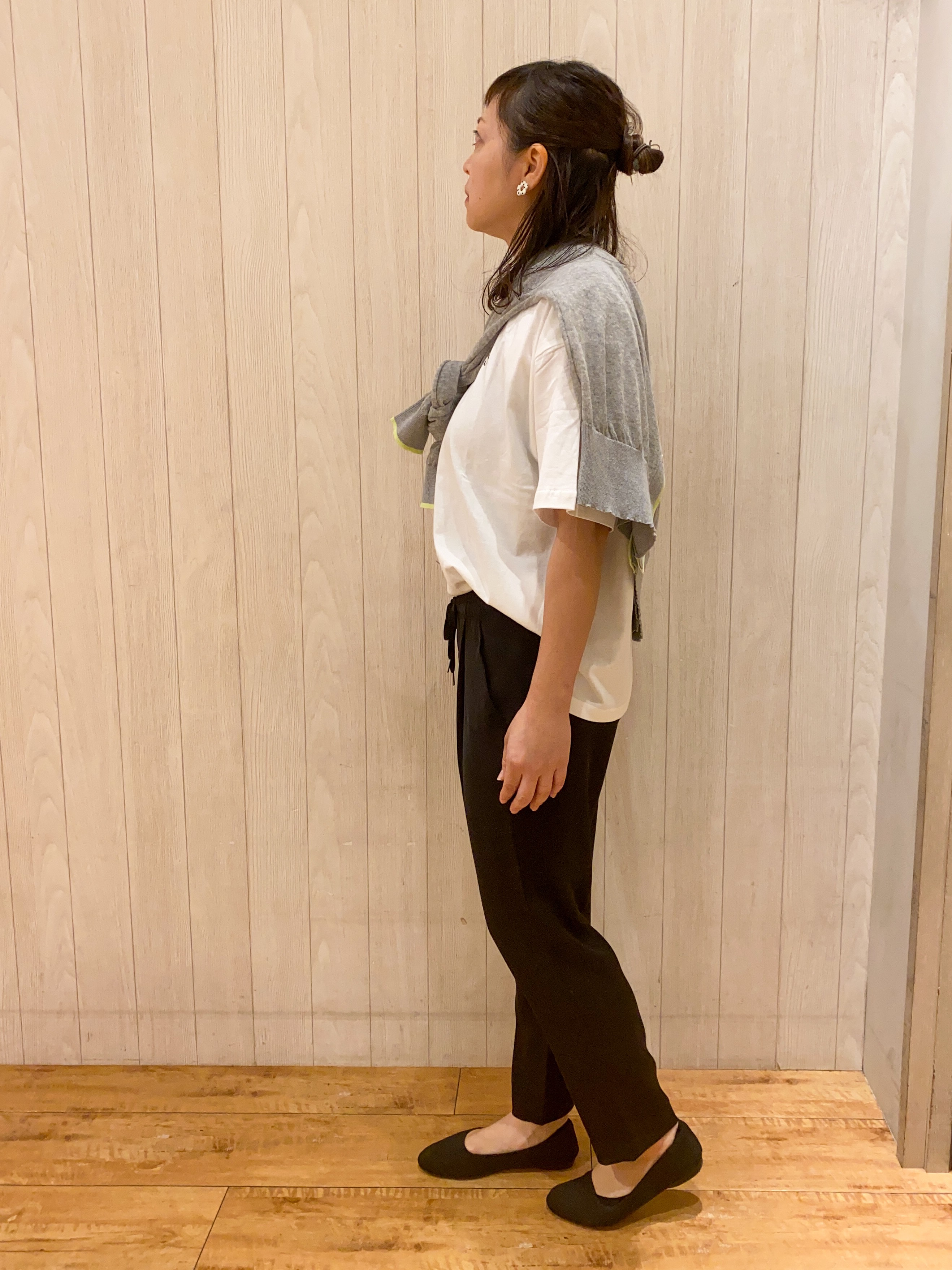 makiさんの「SHOO･LA･RUE｜【綿100％/S-LL/プチプラ】選べる3柄 プリントアソートTシャツ」を使ったコーディネート