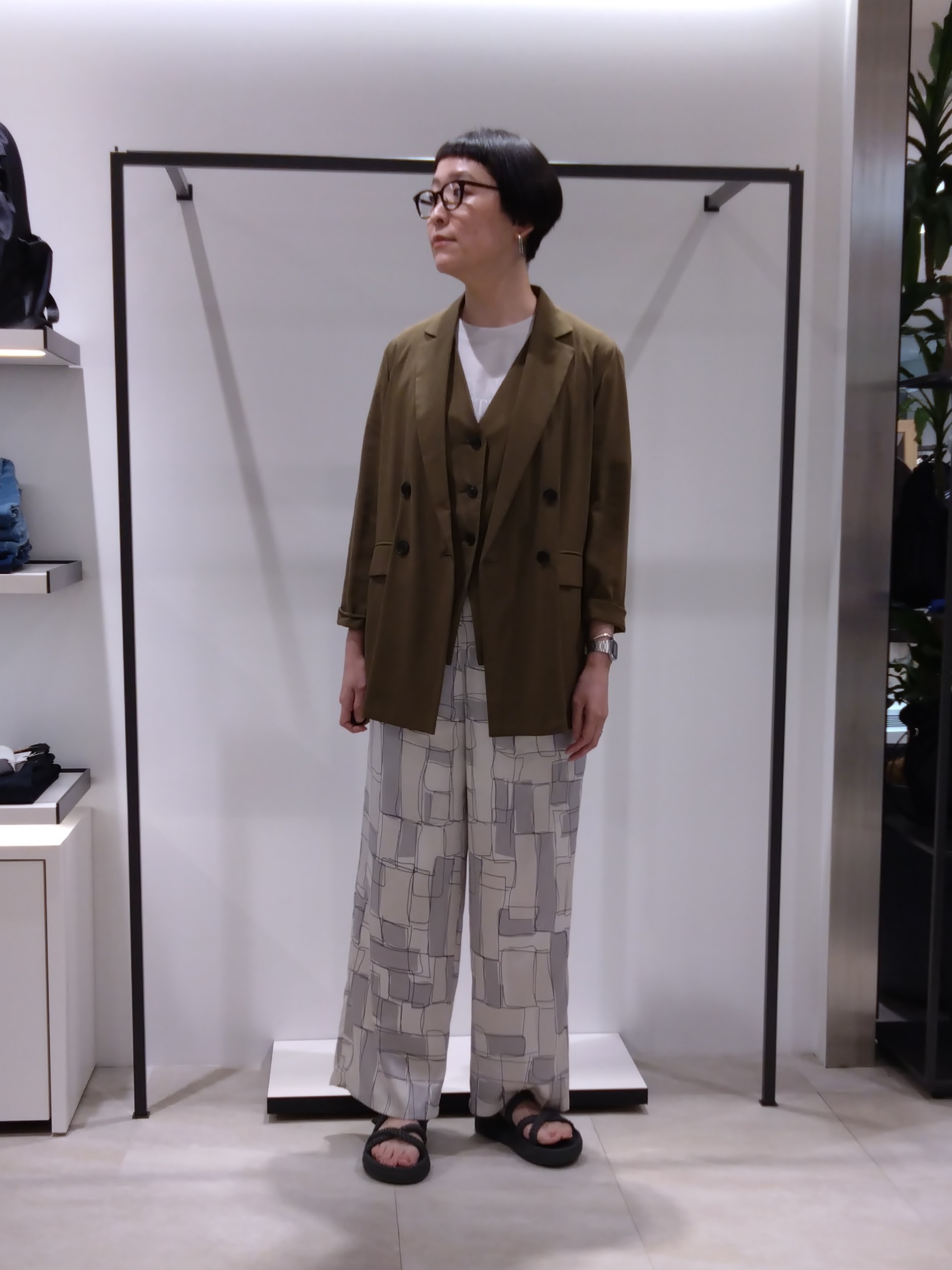 まちこさんの「UNTITLED｜◆【セットアップ可/接触冷感/通気性】ドライシアーダブルジャケット」を使ったコーディネート