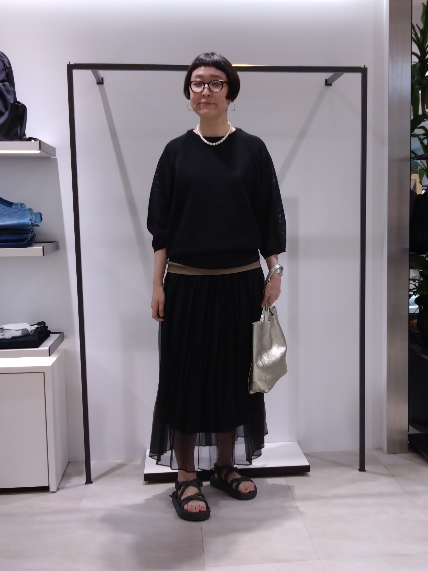 まちこさんの「UNTITLED｜【洗える/ゆったり】クルーネックドライニット」を使ったコーディネート