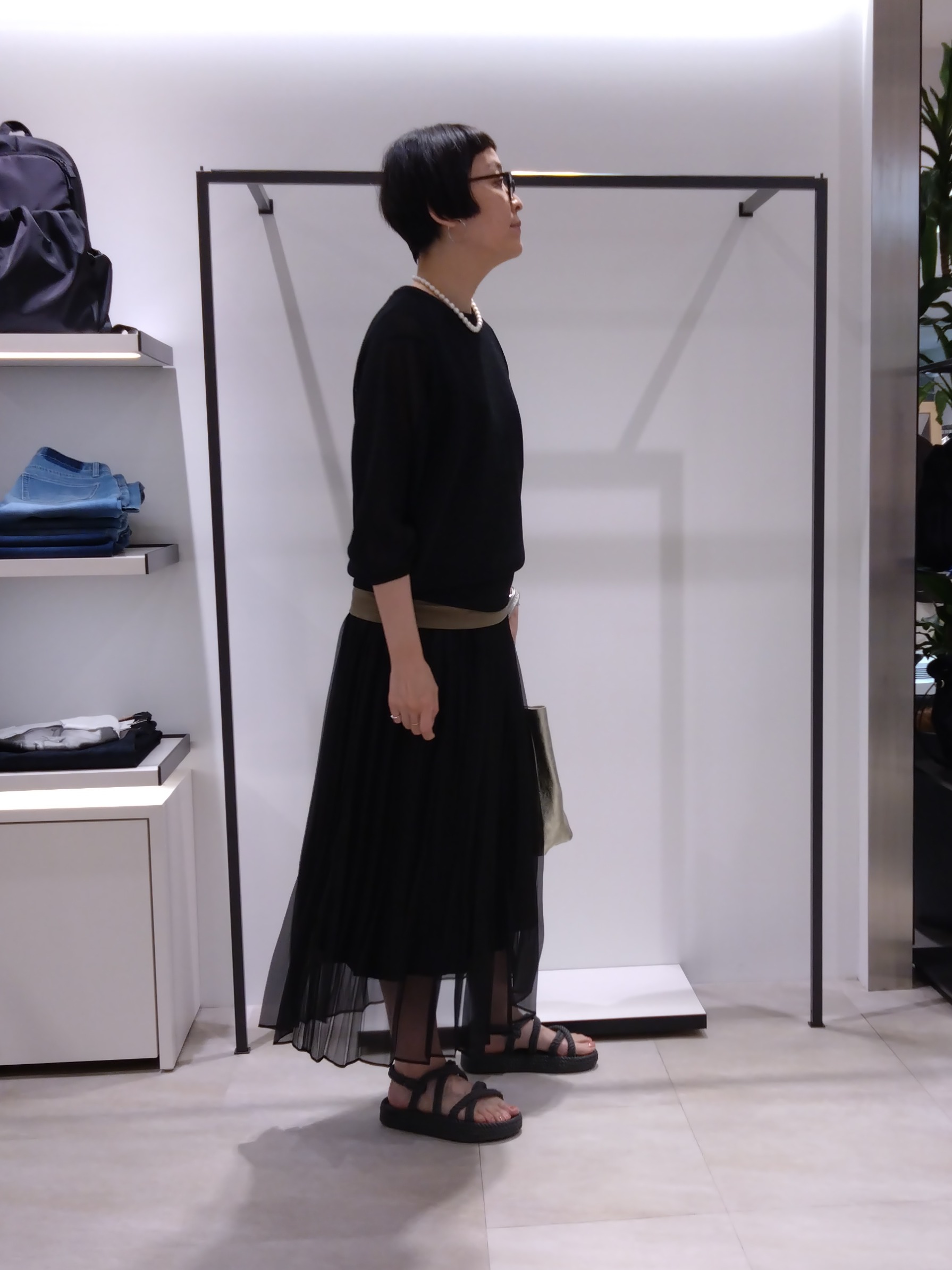 まちこさんの「UNTITLED｜【洗える/ゆったり】クルーネックドライニット」を使ったコーディネート