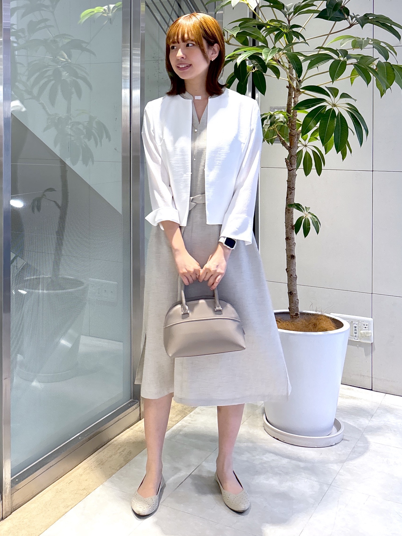 yukaさんの「UNTITLED｜【清涼感/洗える】ミニマルシルエットジャケット」を使ったコーディネート