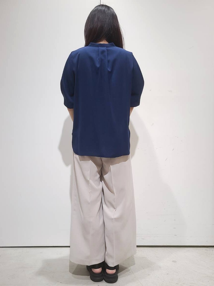 hmさんの「OPAQUE.CLIP｜【ストレッチ／防シワ／洗濯機OK】タックスリーブブラウス《SS～LL／6col／セットアップ可》」を使ったコーディネート