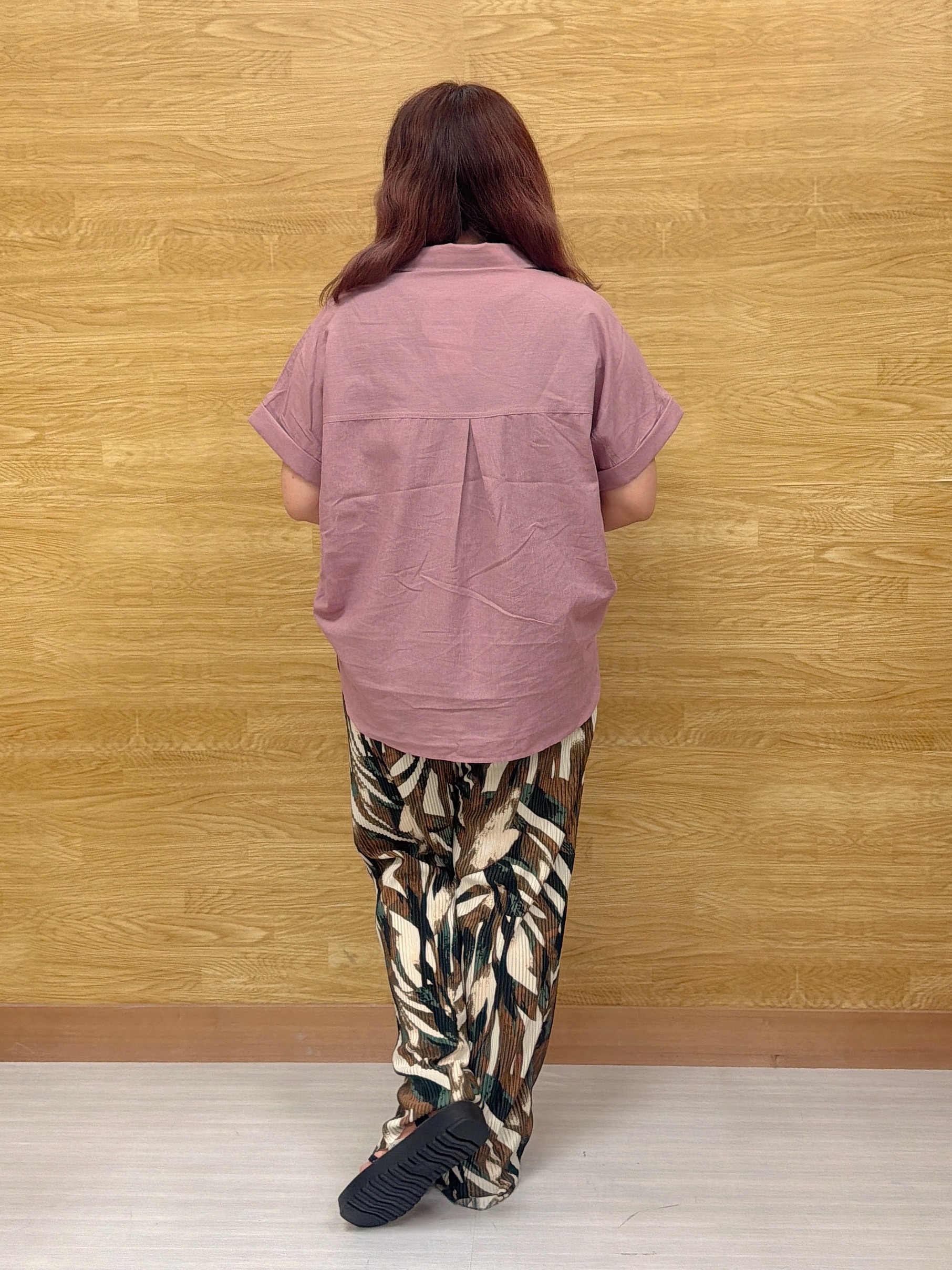 ぁむさんの「SHOO･LA･RUE｜【UV/吸水速乾/抗菌防臭】インせず着られる フレンチリネンスキッパーシャツ」を使ったコーディネート