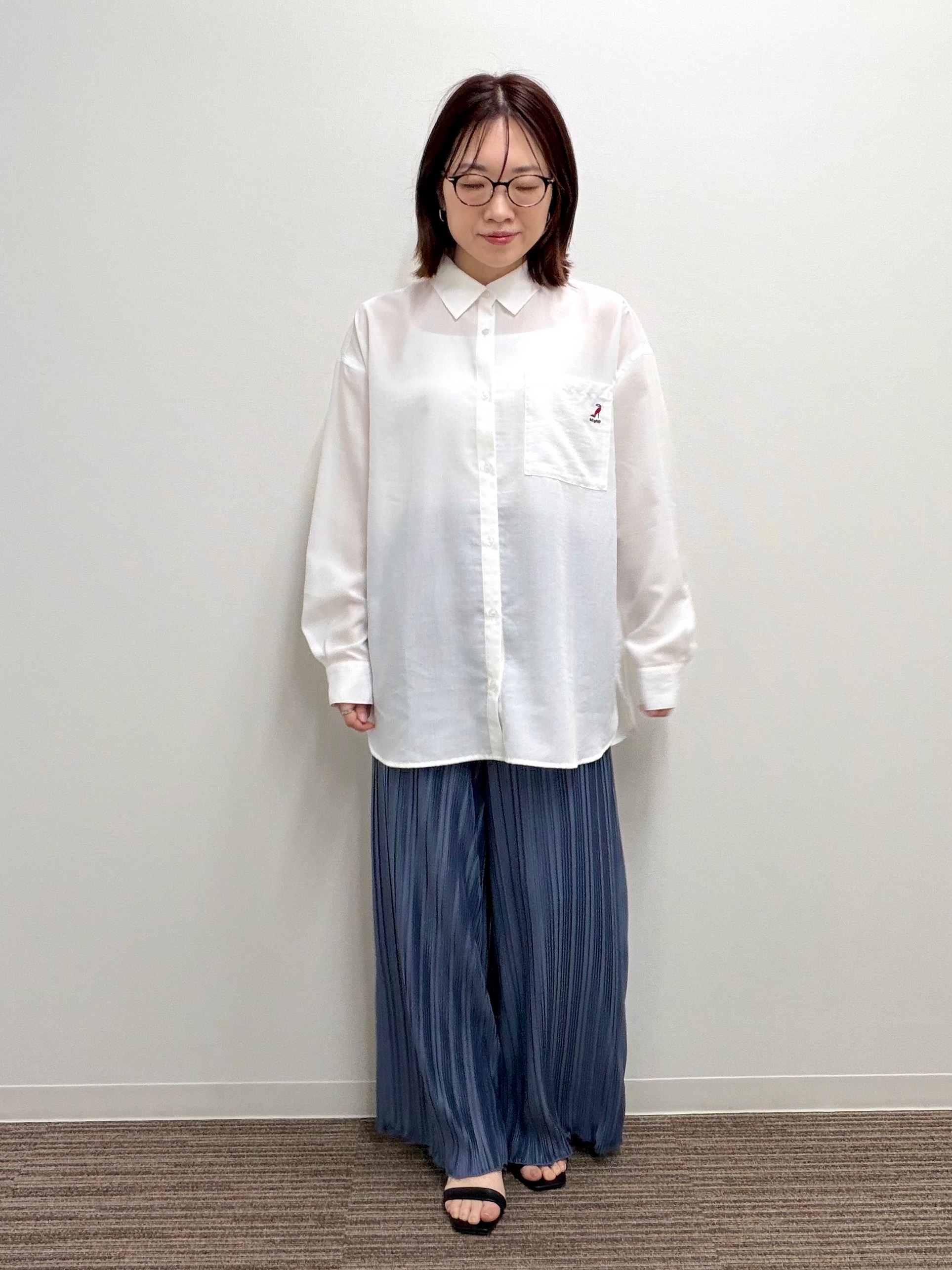 saoriさんの「【aruco&times;ITS&rsquo;DEMO】刺繍シャツ」を使ったコーディネート