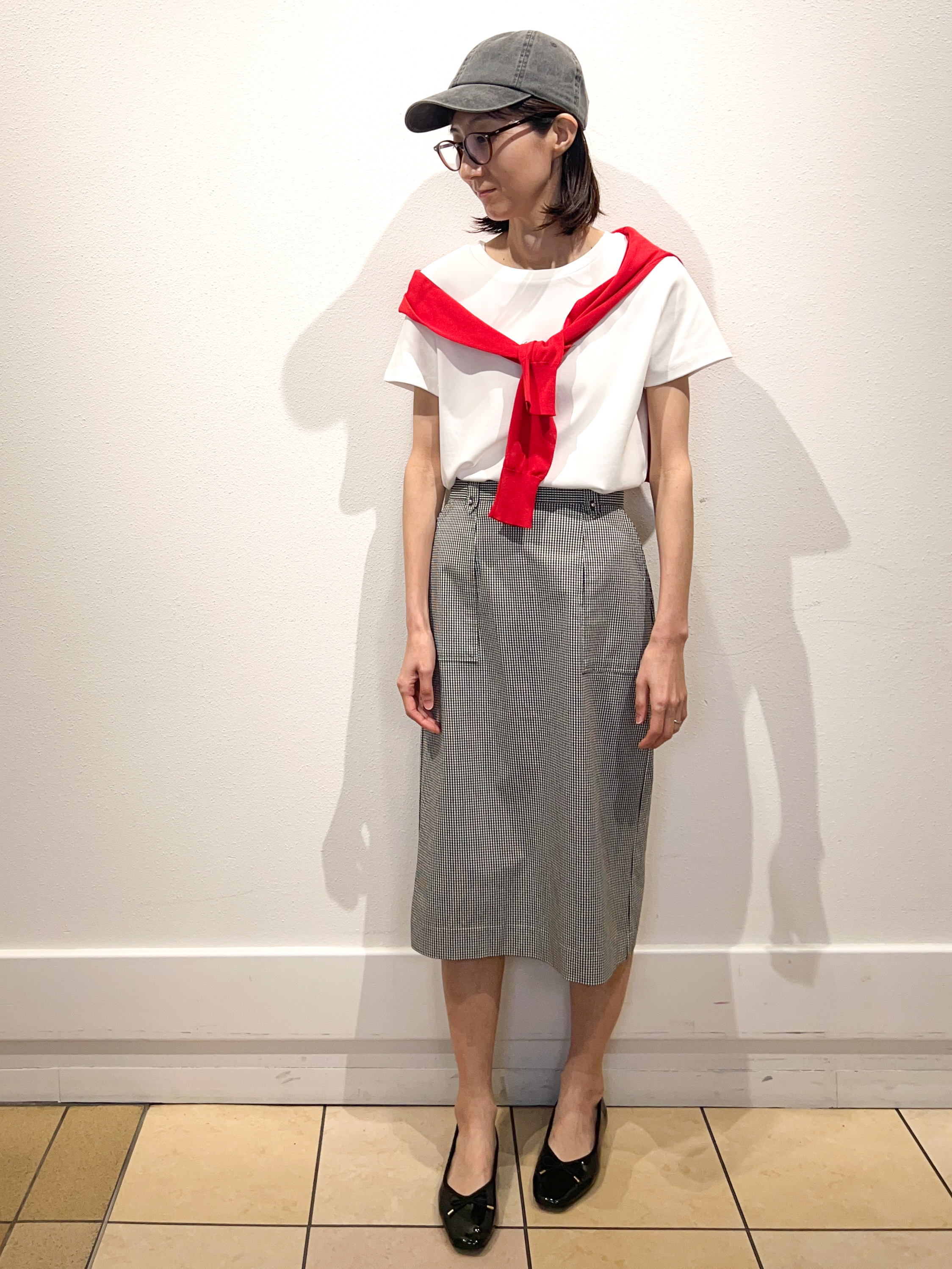 ももちぃさんの「index｜【接触冷感】ビジューボタンカーディガン《抗ピリング／洗濯機OK》」を使ったコーディネート