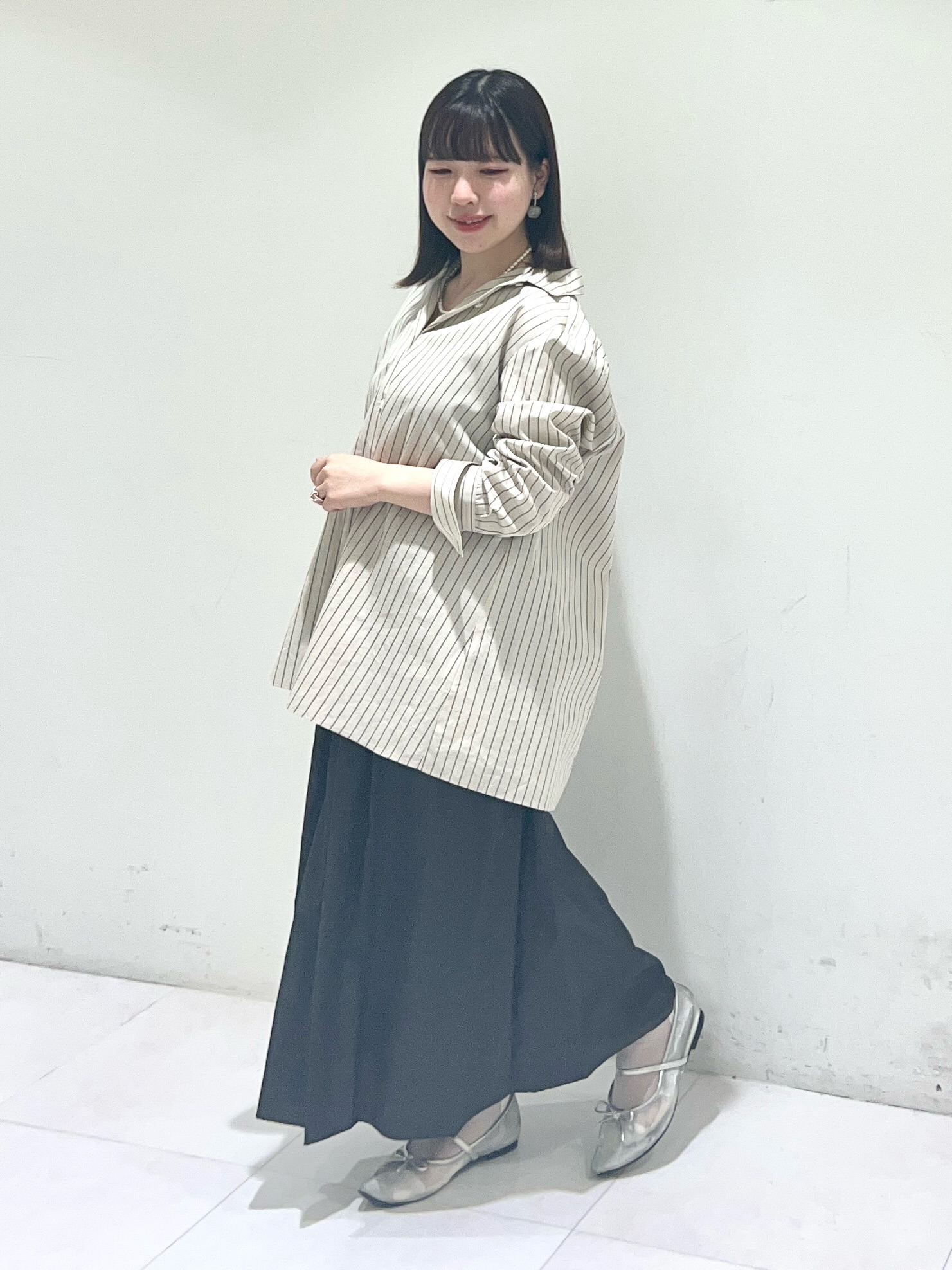 Mitsukiさんの「UNTITLED｜◆【セットアップ可/ウエストゴム】シャイニータイプライタースカート」を使ったコーディネート