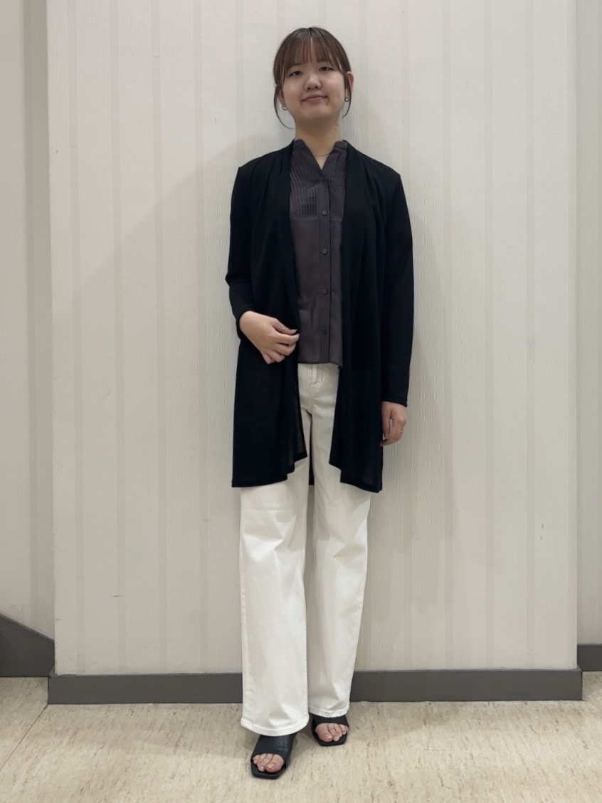 ちひさんの「INDIVI｜【褒められデニム】ワイドストレート デニムパンツ」を使ったコーディネート