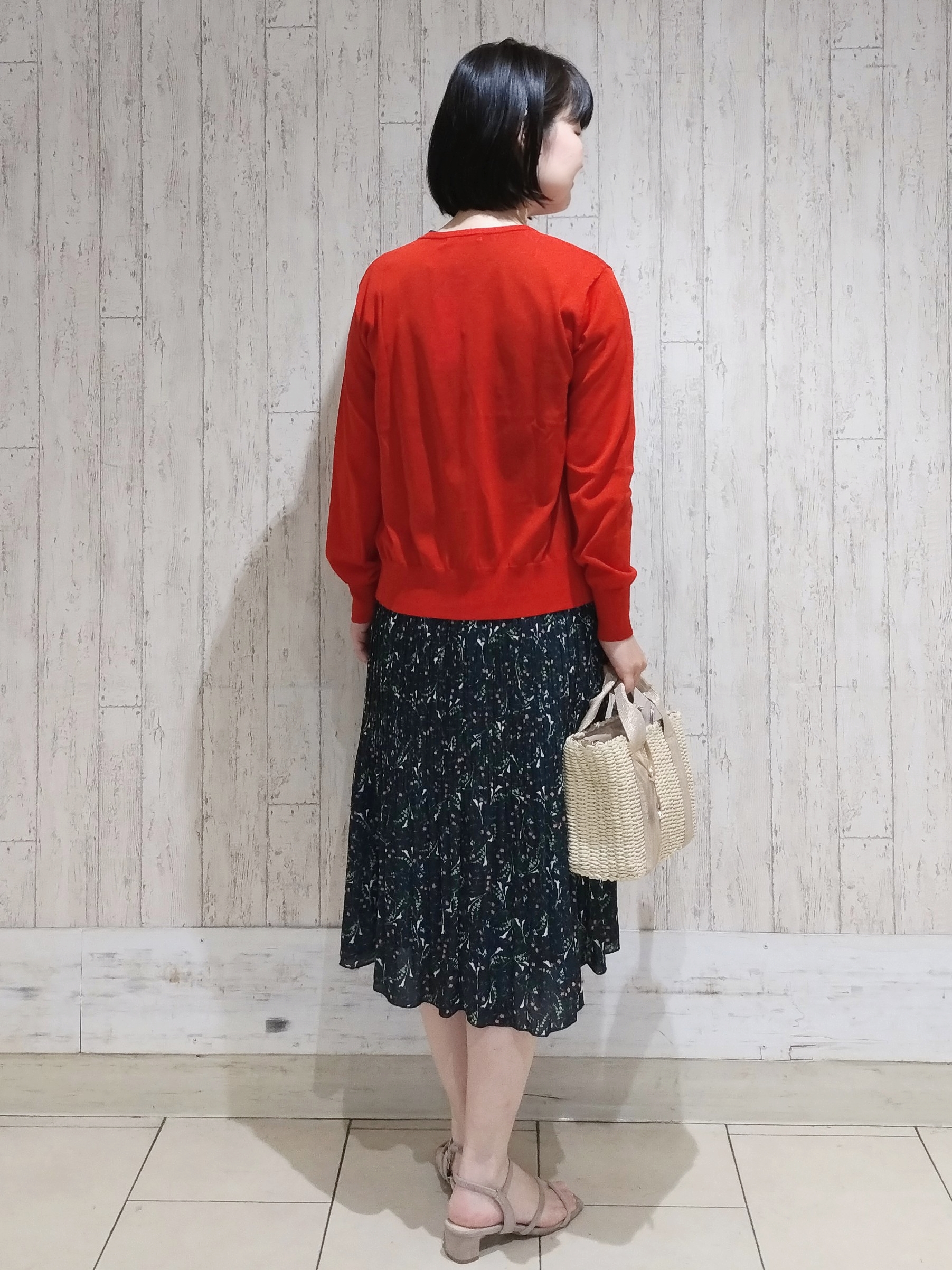 せとなさんの「index｜【接触冷感】ビジューボタンカーディガン《抗ピリング／洗濯機OK》」を使ったコーディネート