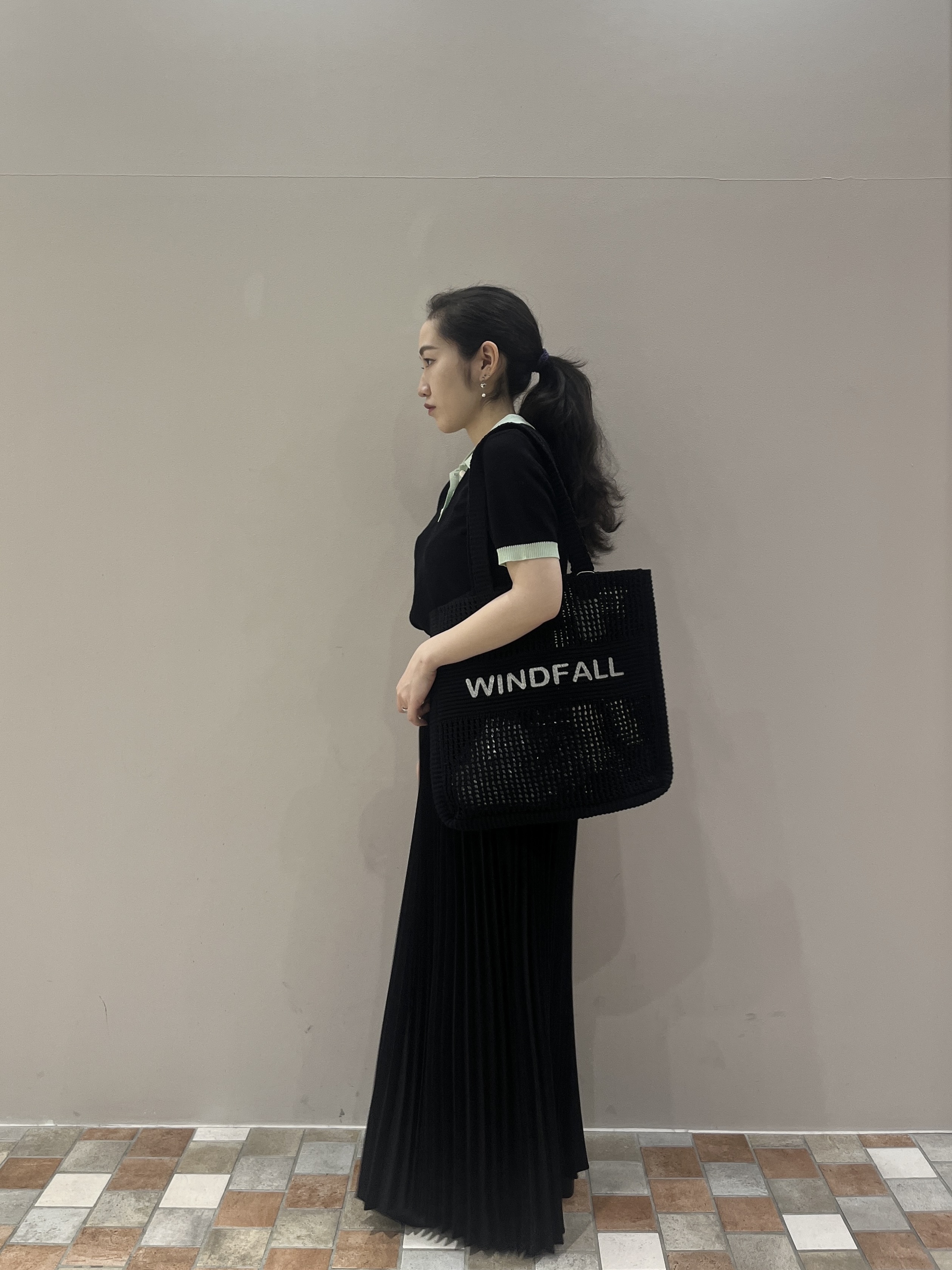 Uminoさんの「INDIVI｜ジャカードポロニット」を使ったコーディネート