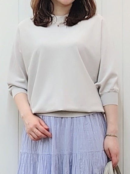 itoさんの「Dessin｜【洗える】後ろボタンニットプルオーバー七分袖」を使ったコーディネート