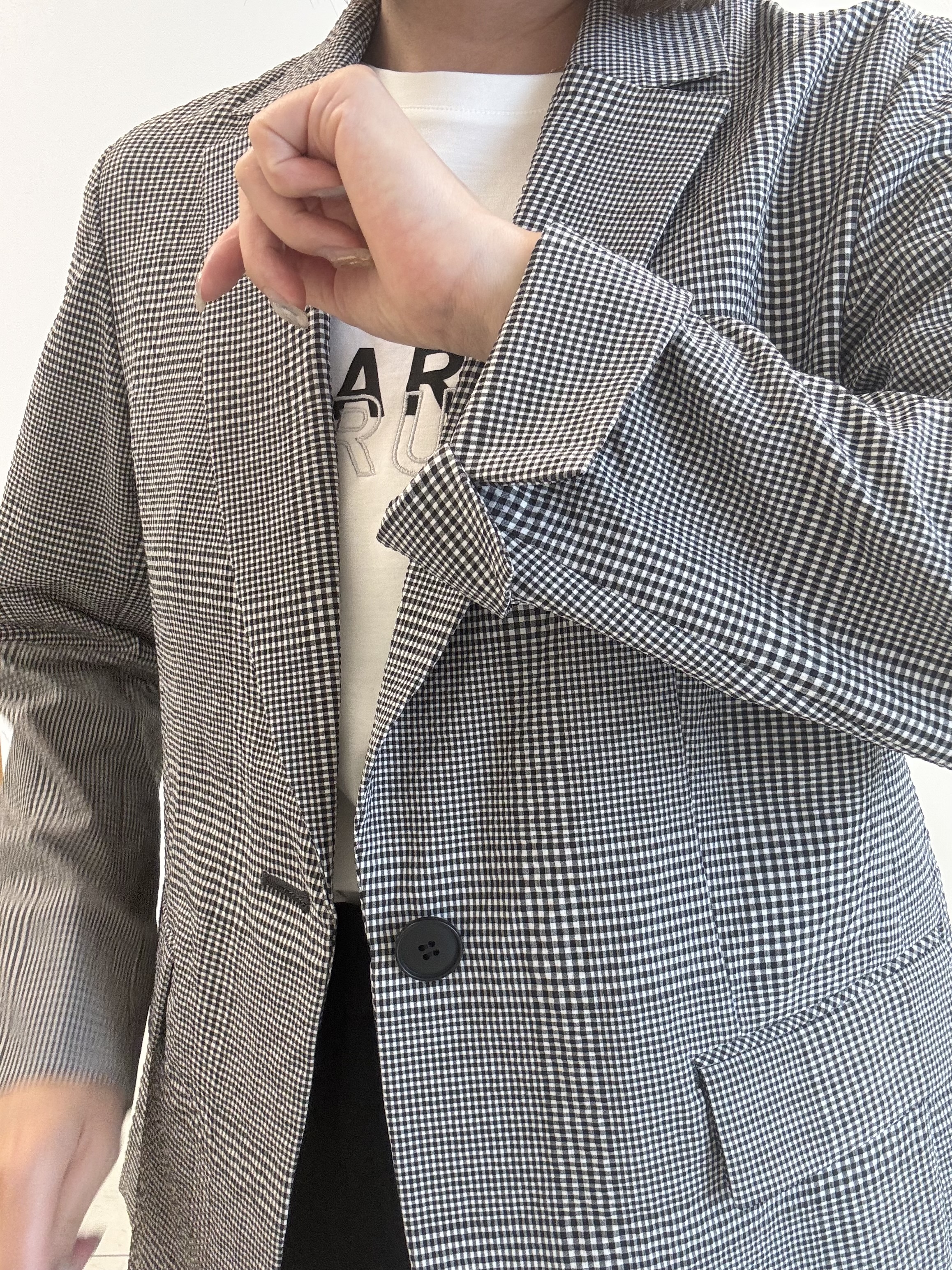 yoshiyaさんの「INDIVI｜【ラム革／美脚／通勤】レザーパンプス」を使ったコーディネート