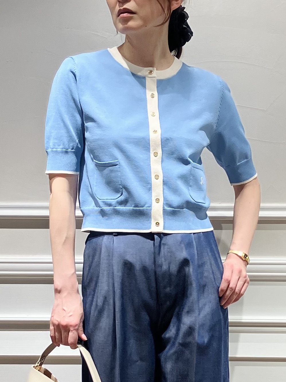 TSUKUIさんの「DRESSTERIOR｜【otonaMUSE5月号掲載/セットアップ可】テンセルデニムワイドパンツ」を使ったコーディネート