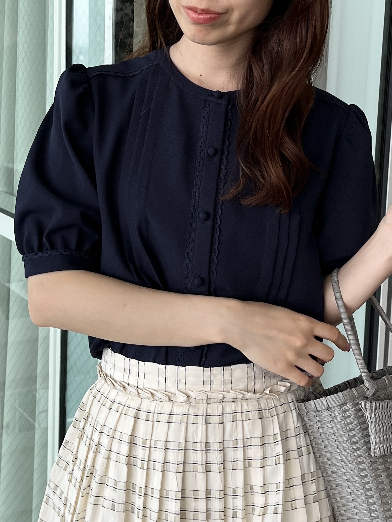 はばさんの「Couture brooch｜【洗える】ピンタック ブラウス」を使ったコーディネート