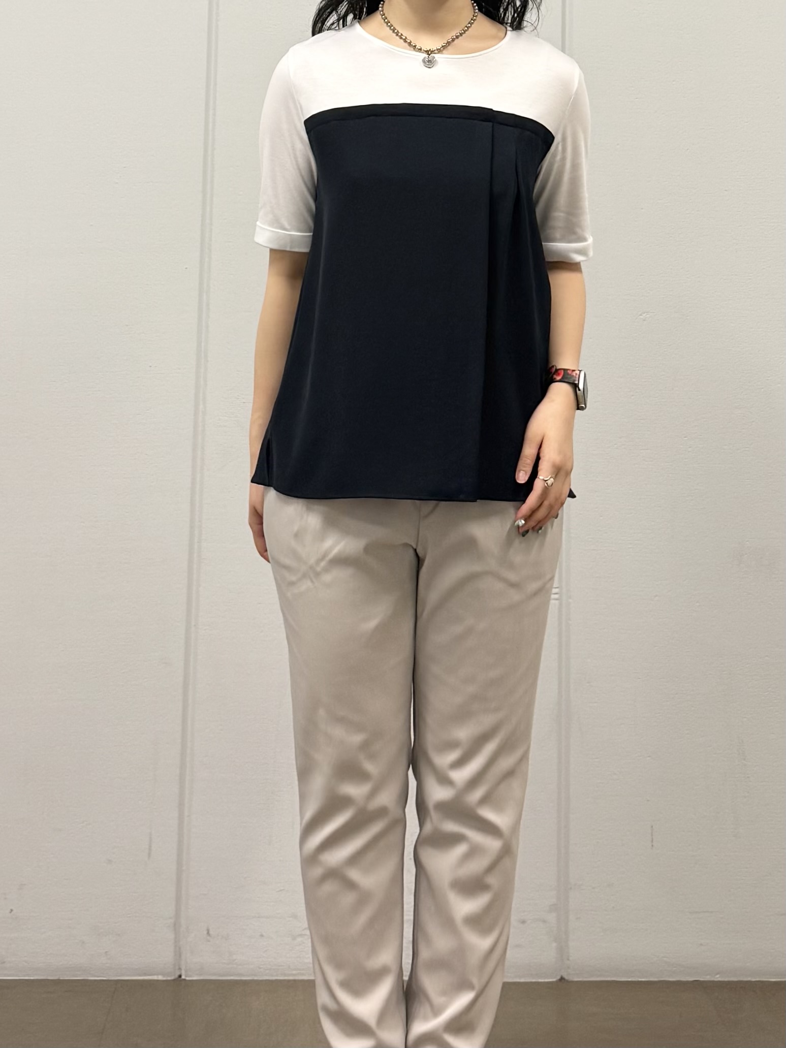 mizukiさんの「INDIVI｜【着る日傘／SETUP可能】ビスチェレイヤード風トップス」を使ったコーディネート