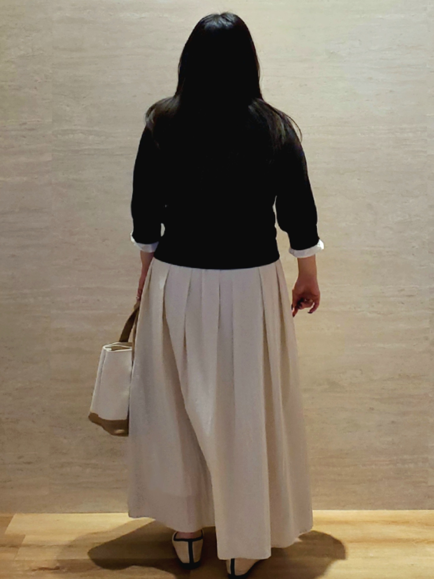 ちぃさんの「OPAQUE.CLIP｜シャツレイヤード風ポロニット【洗濯機OK】」を使ったコーディネート