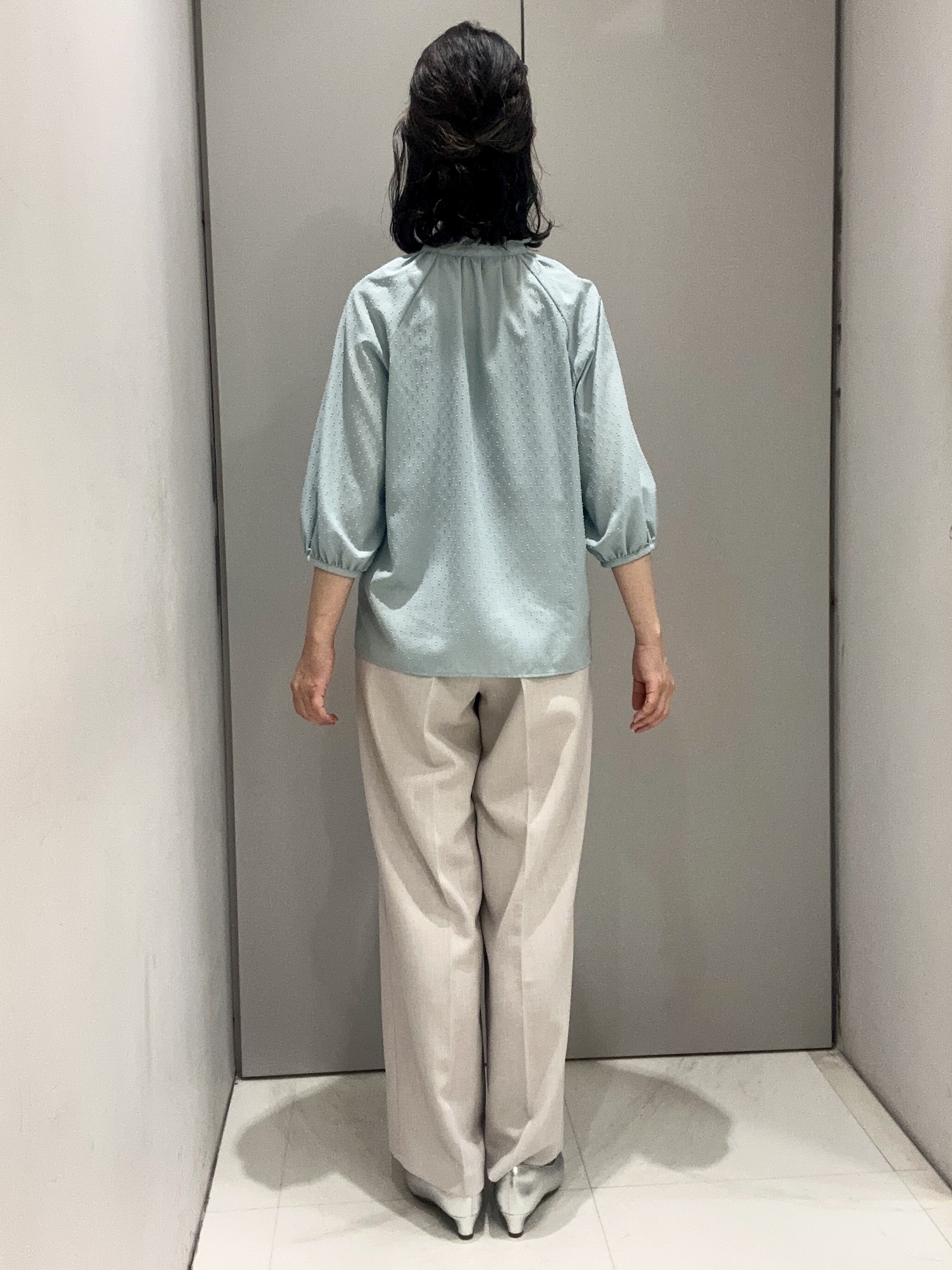 Kouさんの「Reflect｜プチハイネック フリルデザインブラウス」を使ったコーディネート
