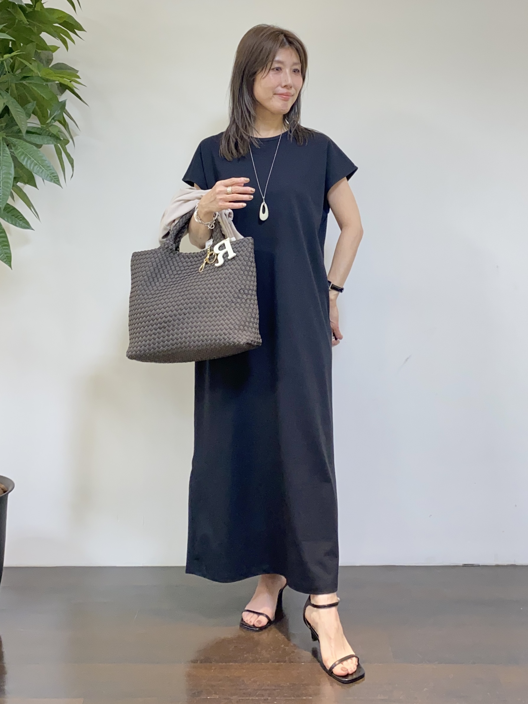 tomoさんの「UNTITLED｜◆【洗える】シアーブルゾン」を使ったコーディネート