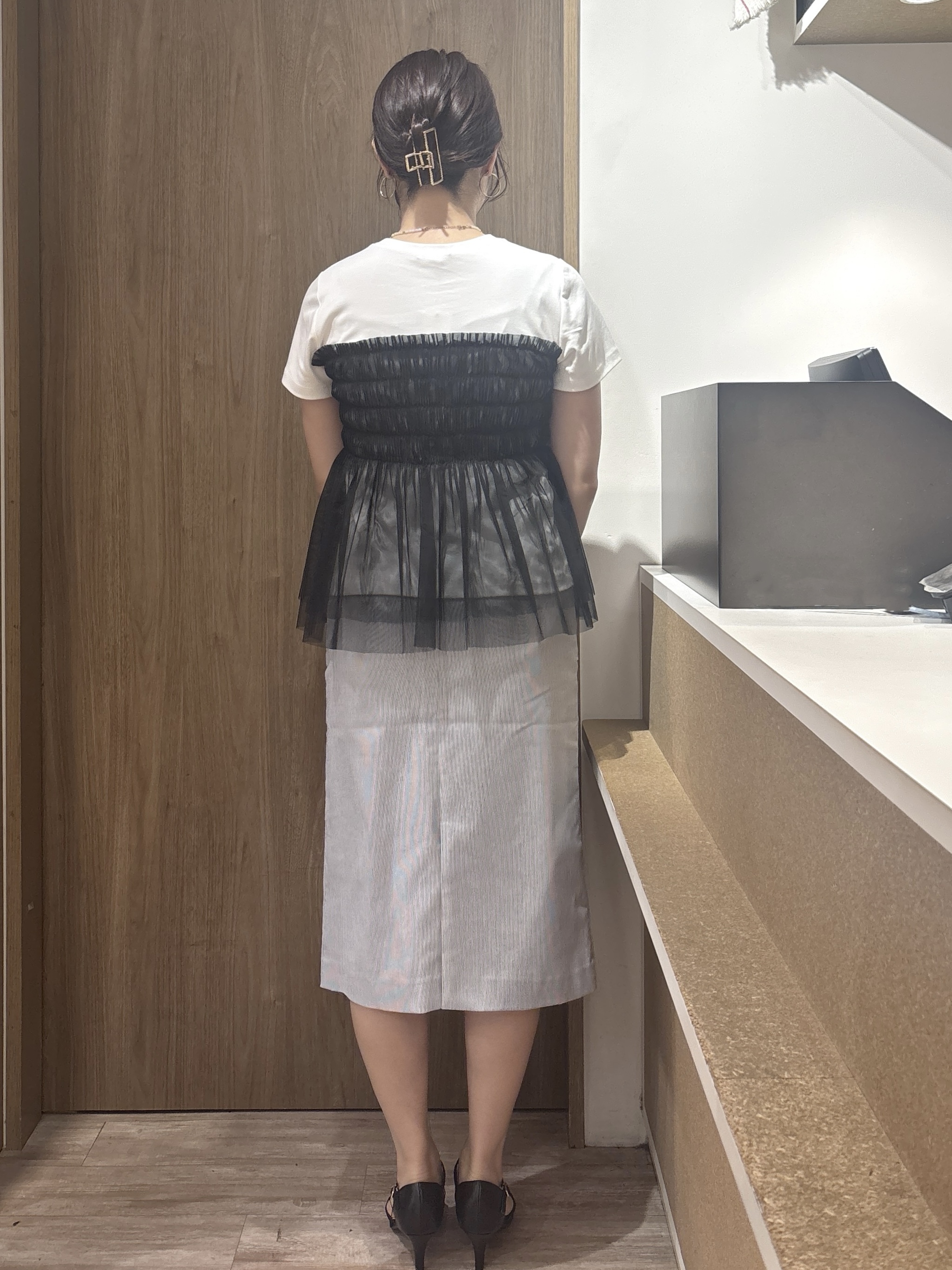このかさんの「index｜チュールペプラムトップス【洗濯機OK／接触冷感／UVケア】」を使ったコーディネート