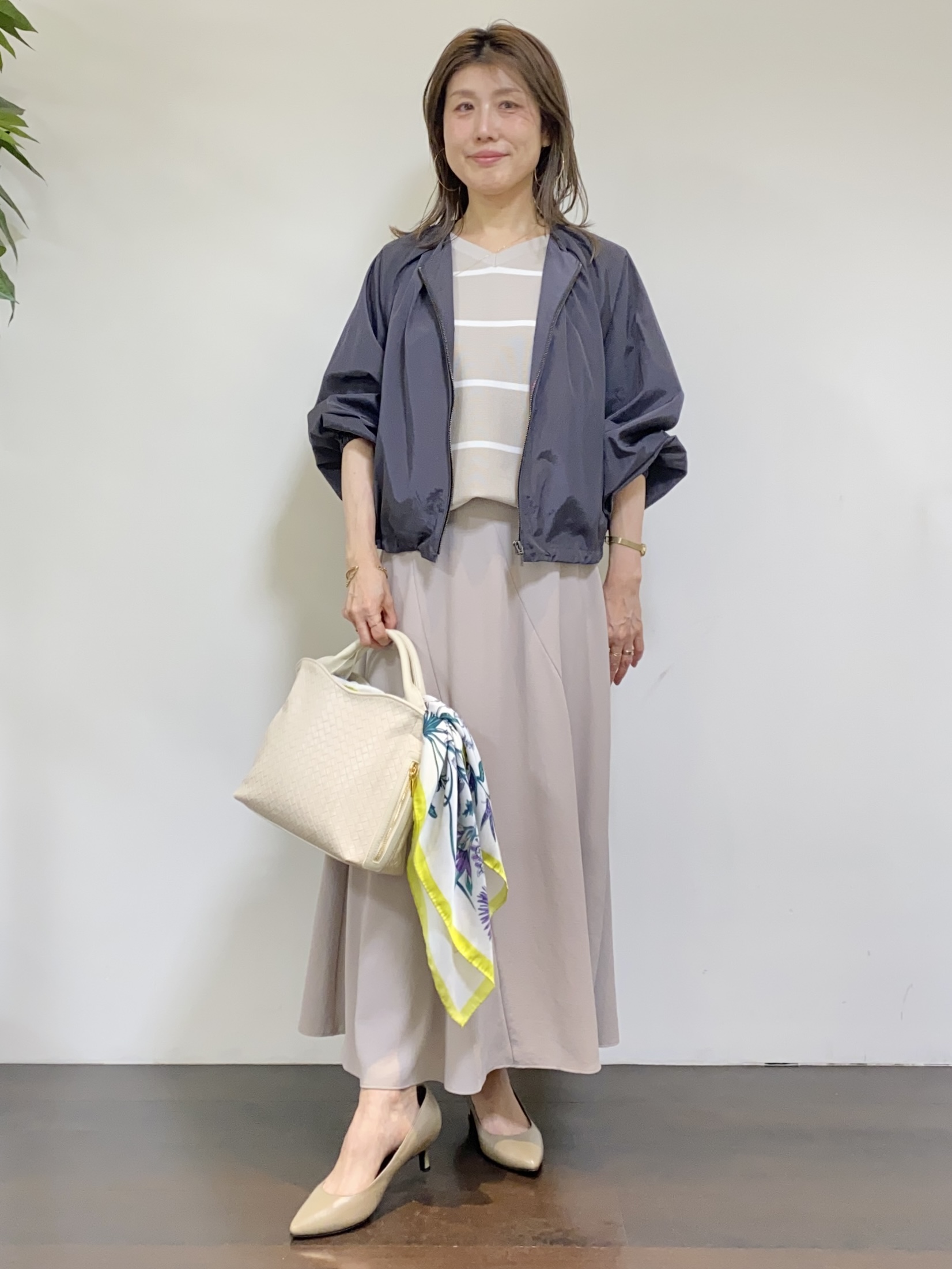 tomoさんの「UNTITLED｜◆【セットアップ可/はっ水】シャイニータイプライターブルゾン」を使ったコーディネート