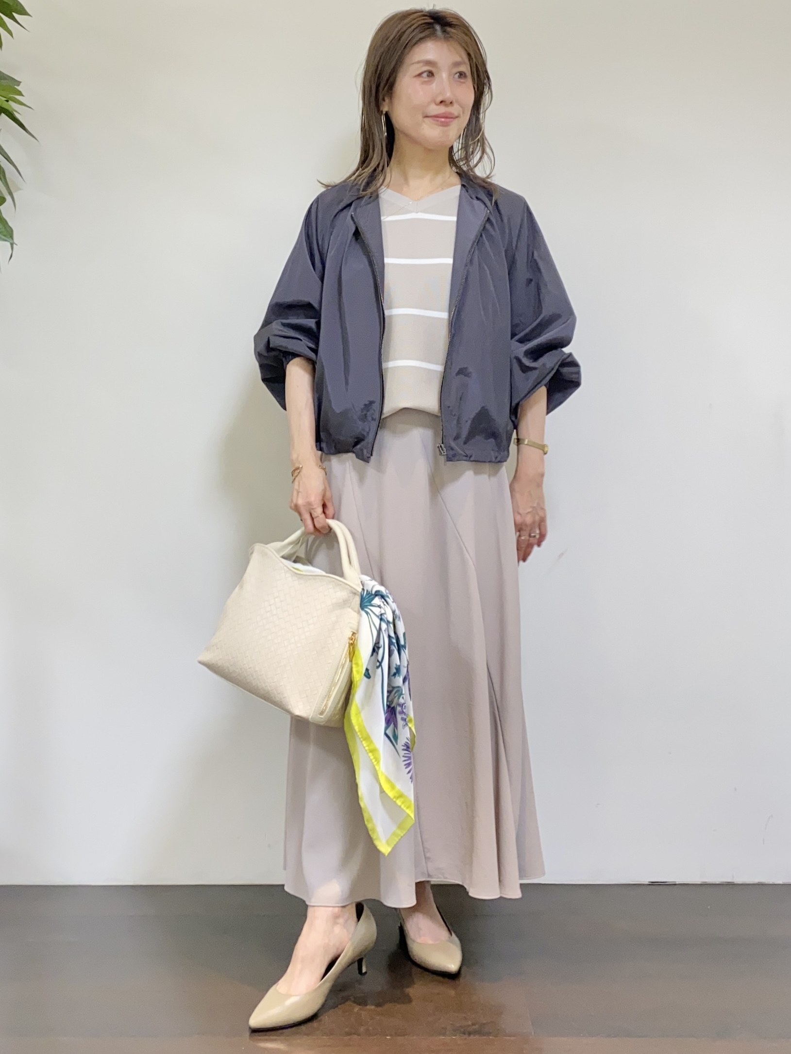 tomoさんの「UNTITLED｜◆【セットアップ可/はっ水】シャイニータイプライターブルゾン」を使ったコーディネート