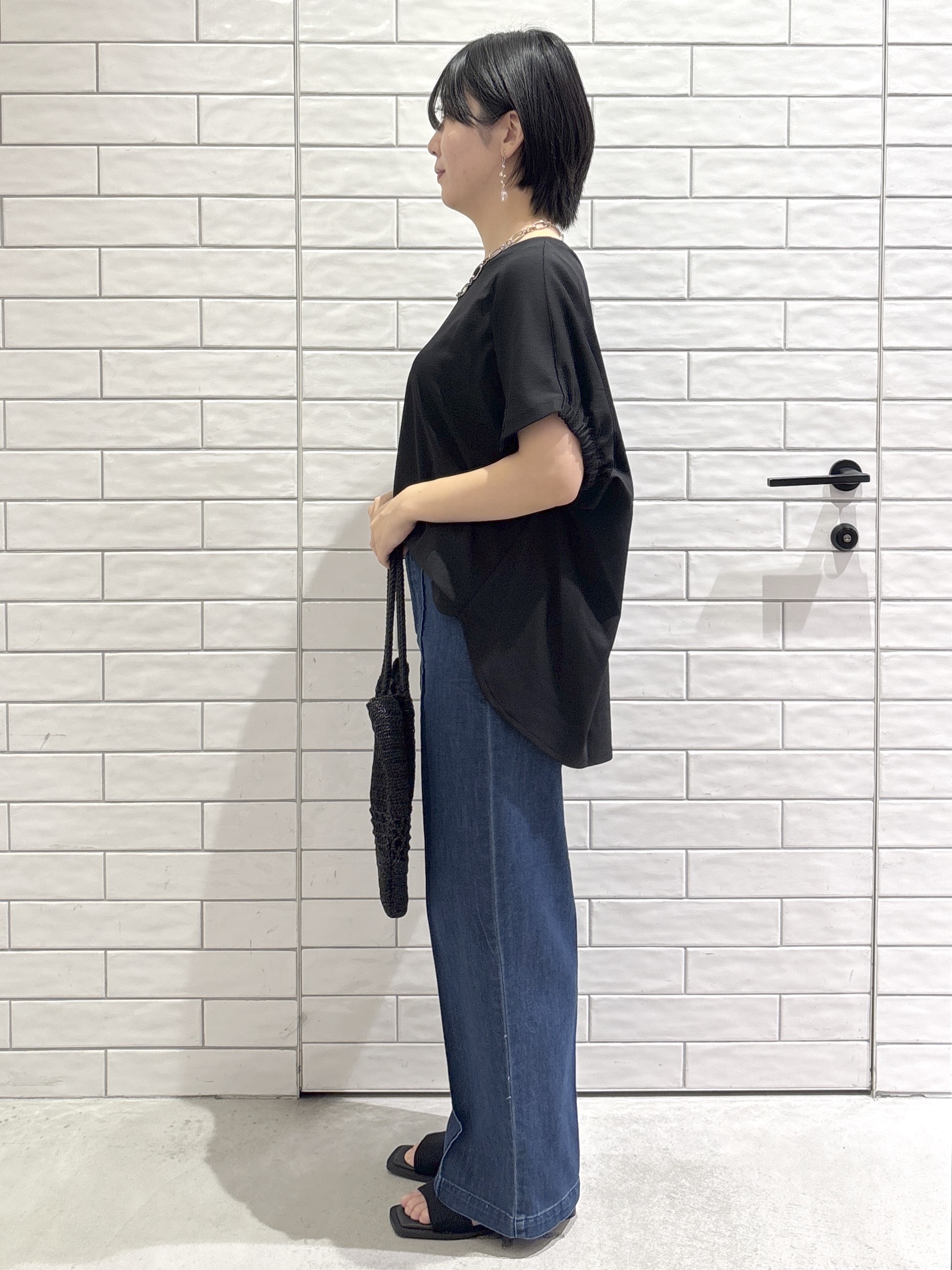 ayumiさんの「OPAQUE.CLIP｜【UV／吸水速乾】リラクシードルマントップス／セットアップ対応可《洗濯機OK》」を使ったコーディネート