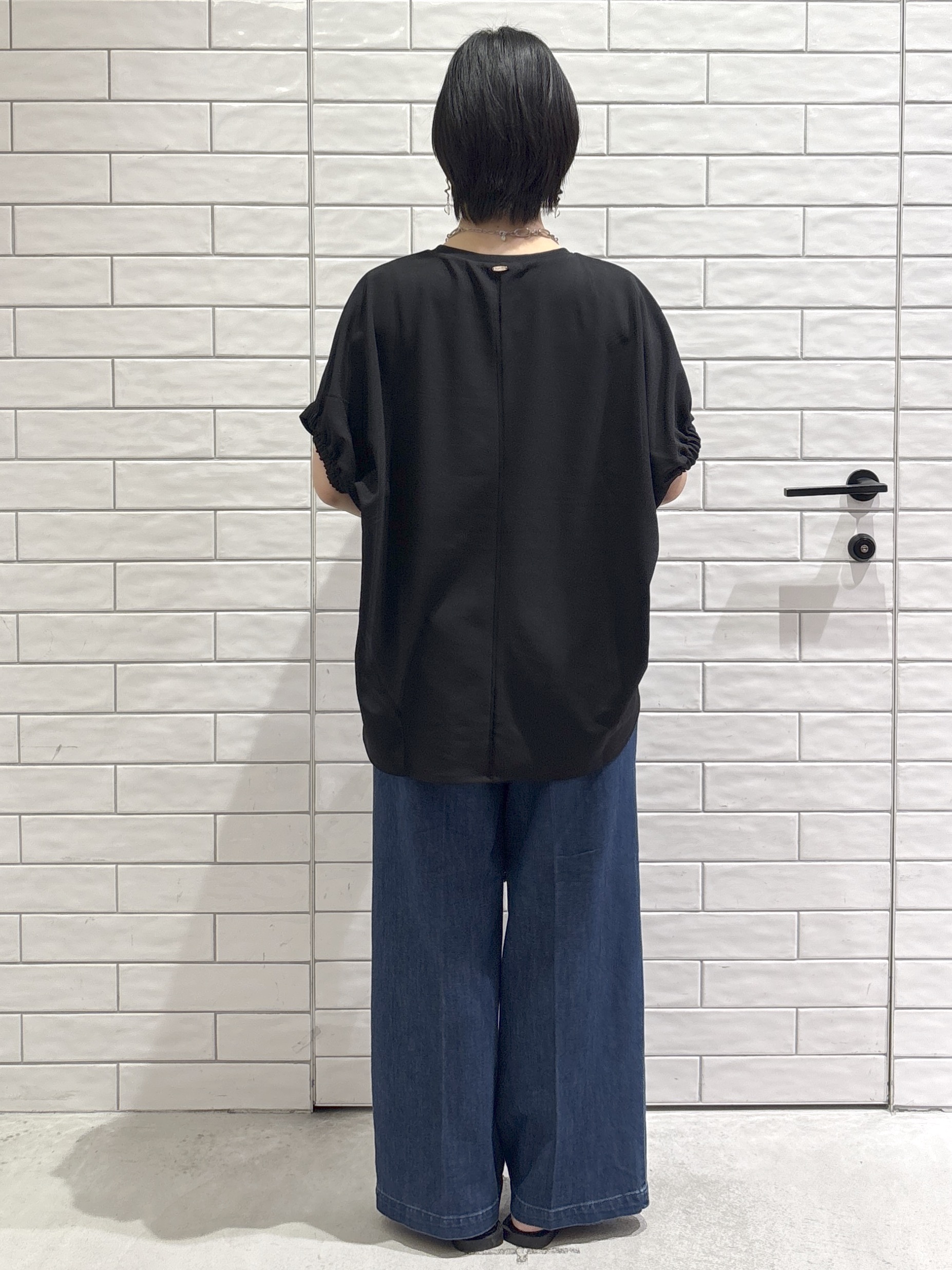 ayumiさんの「OPAQUE.CLIP｜【UV／吸水速乾】リラクシードルマントップス／セットアップ対応可《洗濯機OK》」を使ったコーディネート