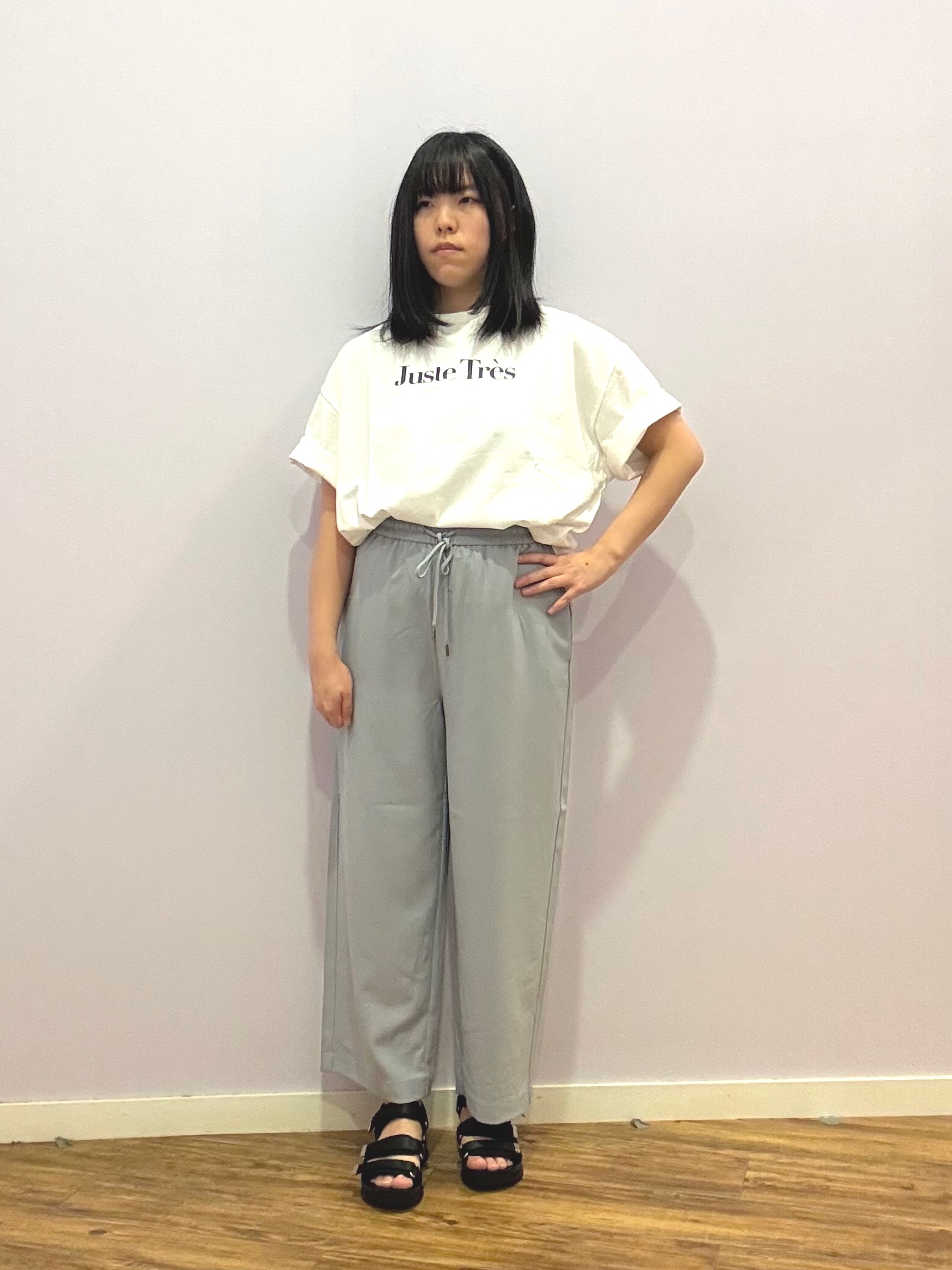 あゆさんの「SHOO･LA･RUE｜【綿100％/S-LL/プチプラ】選べる3柄 プリントアソートTシャツ」を使ったコーディネート