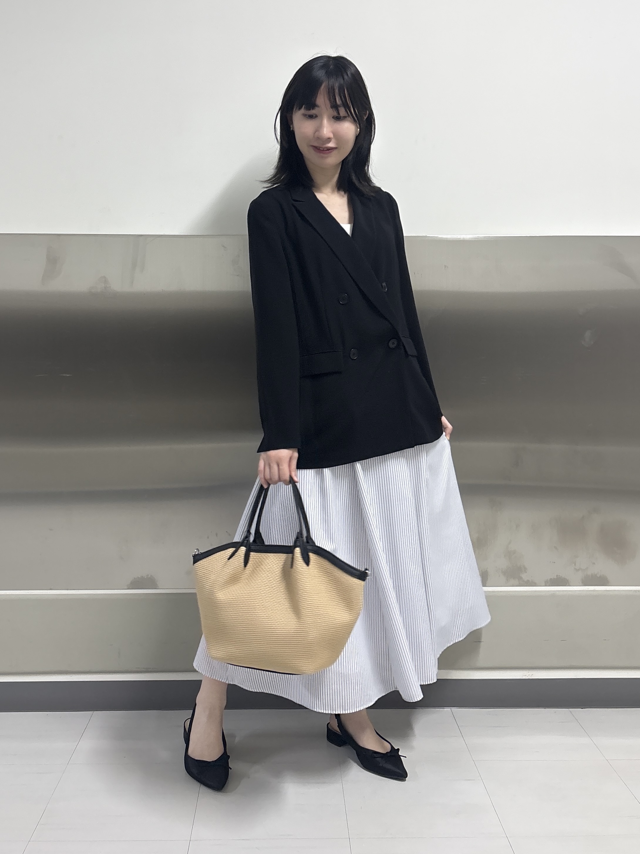 Yoshimiさんの「INDIVI｜【洗える／多機能／SETUP可】着る日傘ダブルジャケット」を使ったコーディネート
