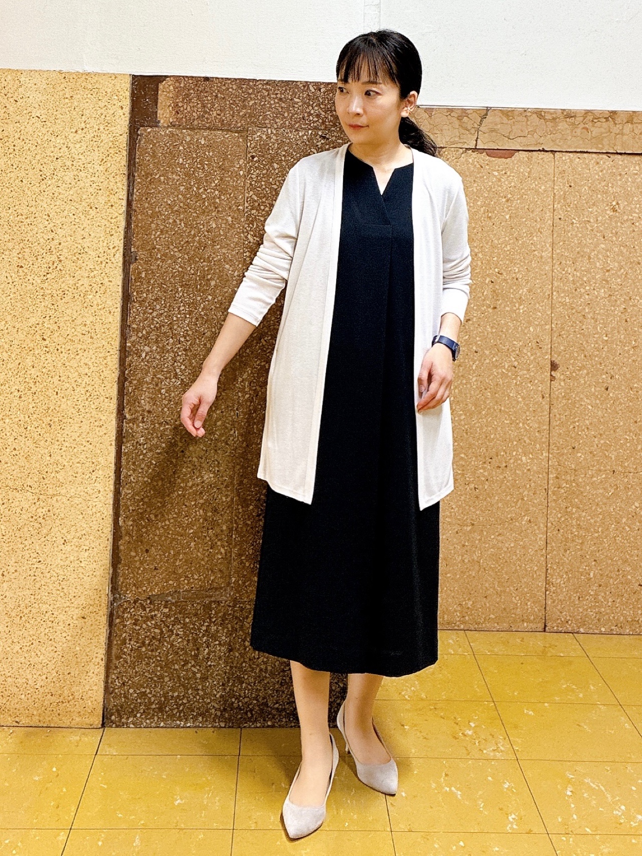 hattoriさんの「INDIVI｜【洗える／UVケア／麻調】スキッパーワンピース」を使ったコーディネート
