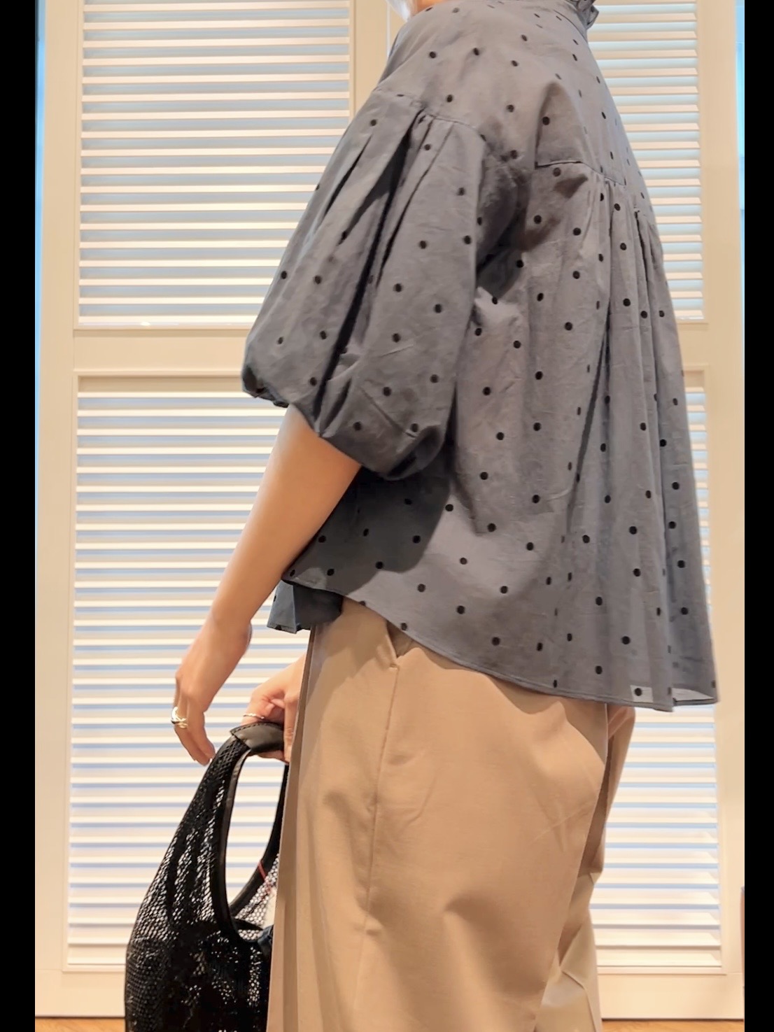 OCHIAIさんの「DRESSTERIOR｜【接触冷感/セットアップ可】ストレッチ ワイドパンツ」を使ったコーディネート