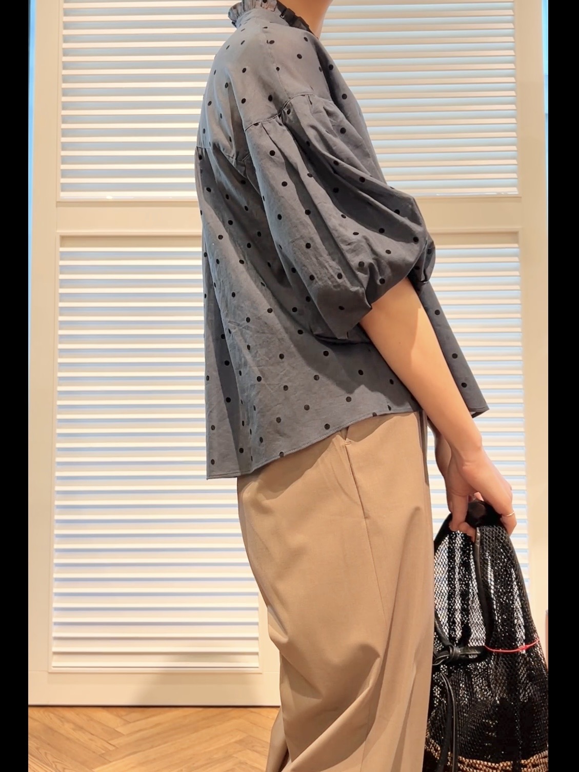 OCHIAIさんの「DRESSTERIOR｜【接触冷感/セットアップ可】ストレッチ ワイドパンツ」を使ったコーディネート
