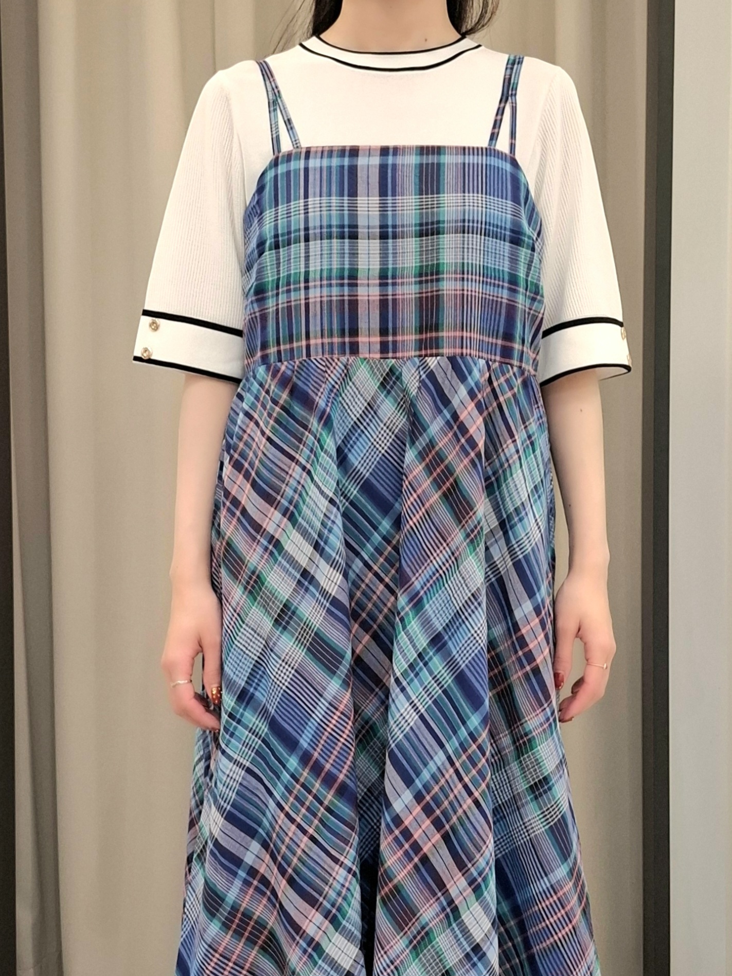 なーちゃんさんの「grove｜新色追加！【シリーズ累計36万枚/名品ニット】やわらかドライタッチ 袖メッシュ編みニット」を使ったコーディネート