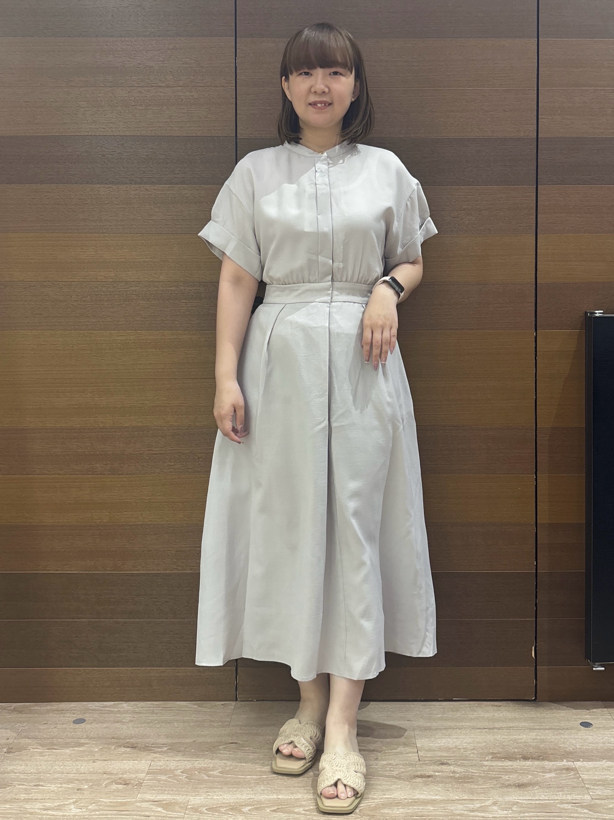 yumeさんの「OPAQUE.CLIP｜【接触冷感／吸水速乾】リネンライク シャツワンピース《洗濯機OK》」を使ったコーディネート
