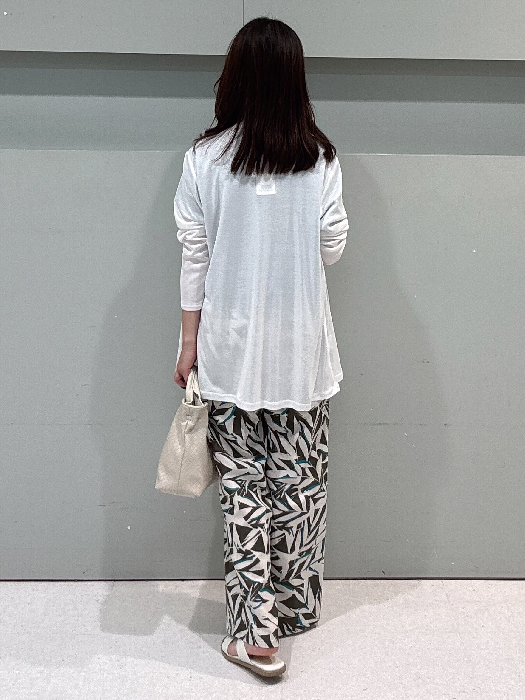 makiさんの「UNTITLED｜【接触冷感/UVカット/遮熱機能】フライスジャージカーディガン」を使ったコーディネート