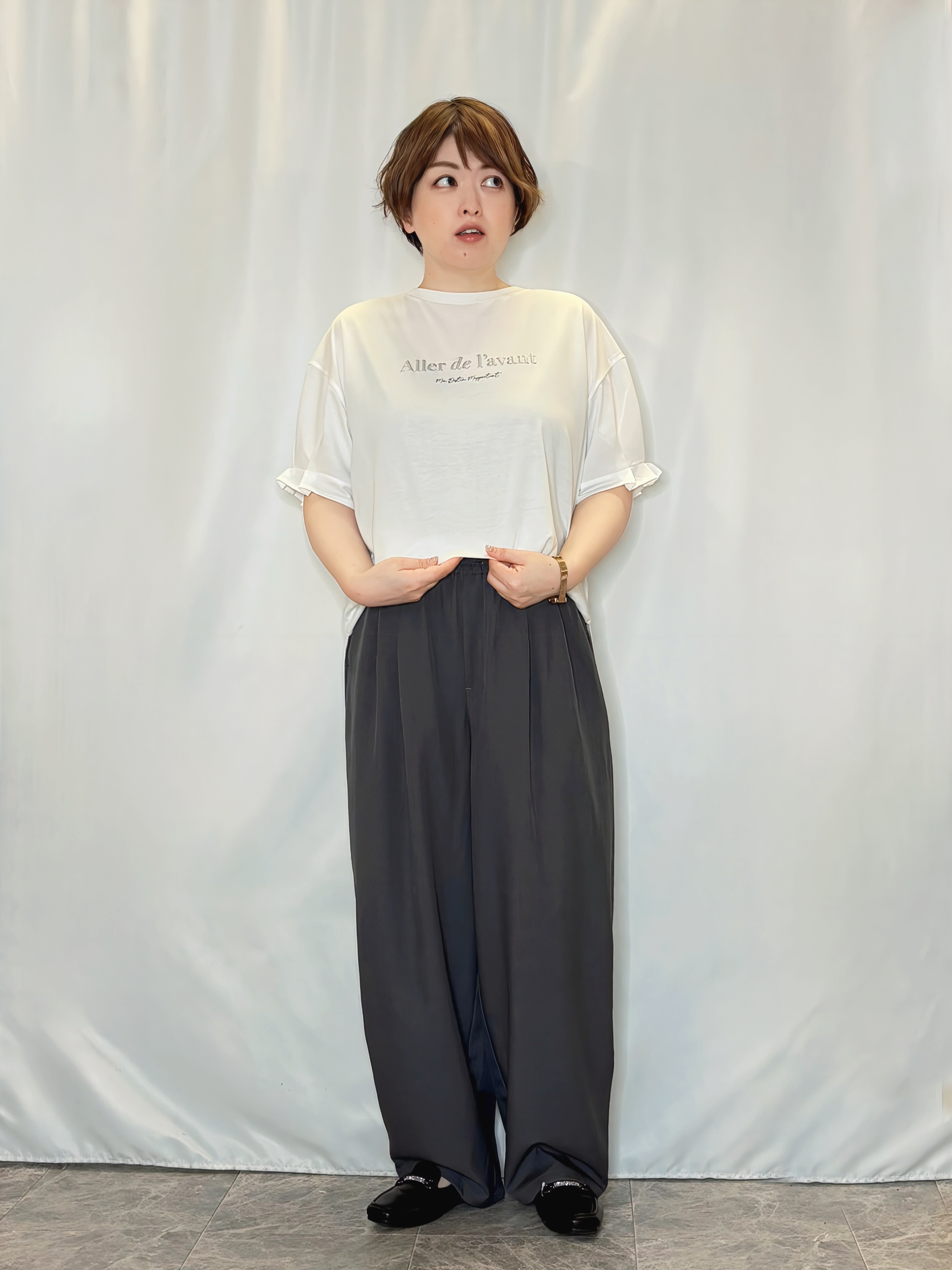 たみさんの「SHOO･LA･RUE｜【ひんやり/UV/S-LL】お袖ふんわり二の腕カバー ぷっくりラメプリントTシャツ」を使ったコーディネート