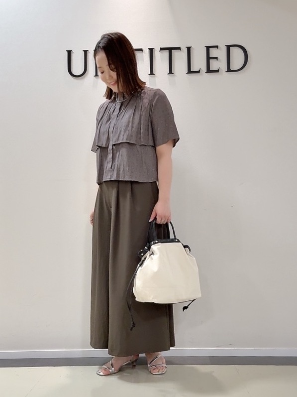 YUIさんの「UNTITLED｜【日除け・冷房対策に】コットンリネンカーディガン」を使ったコーディネート
