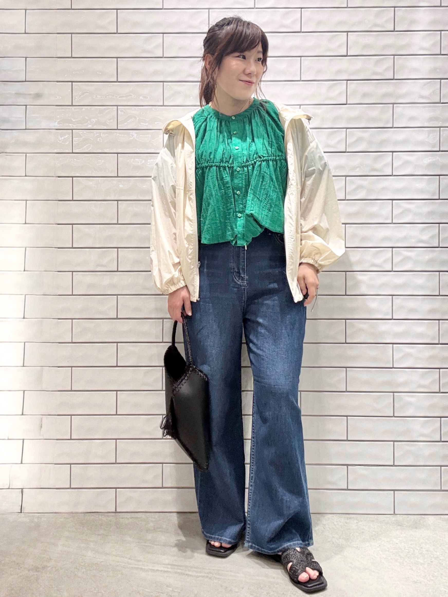maichiさんの「OPAQUE.CLIP｜【UV／撥水】ライトフーディブルゾン《洗濯機OK》」を使ったコーディネート