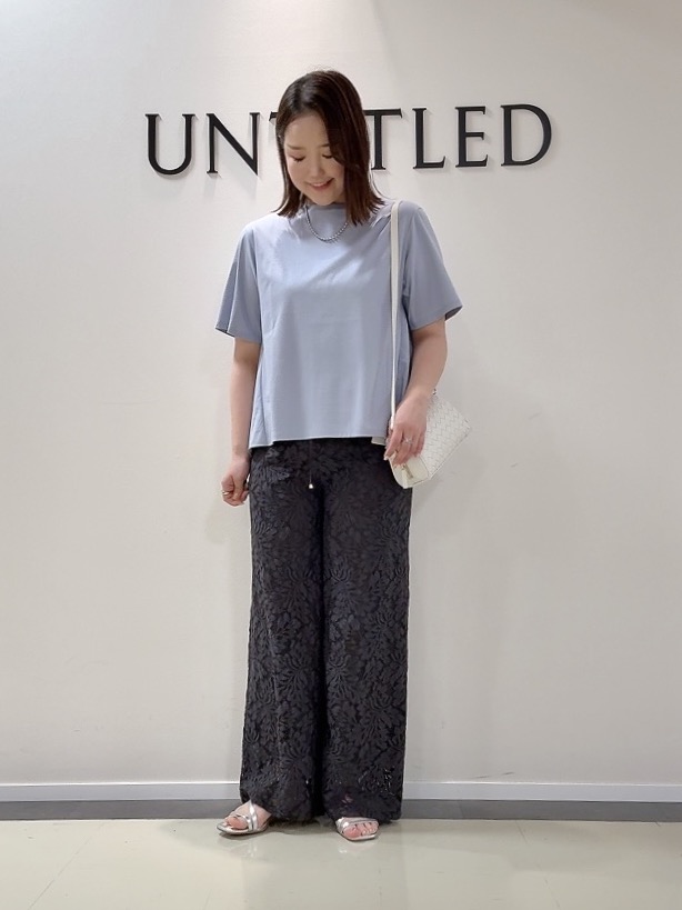 YUIさんの「UNTITLED｜【洗える/Tシャツ】異素材ドッキングプルオーバー」を使ったコーディネート