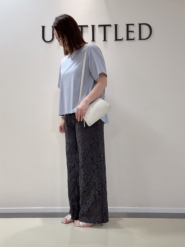 YUIさんの「UNTITLED｜【洗える/Tシャツ】異素材ドッキングプルオーバー」を使ったコーディネート